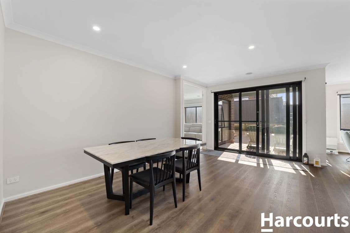 18 Canadian Avenue, WERRIBEE, VIC 3030, Werribee - Thumbnail 8