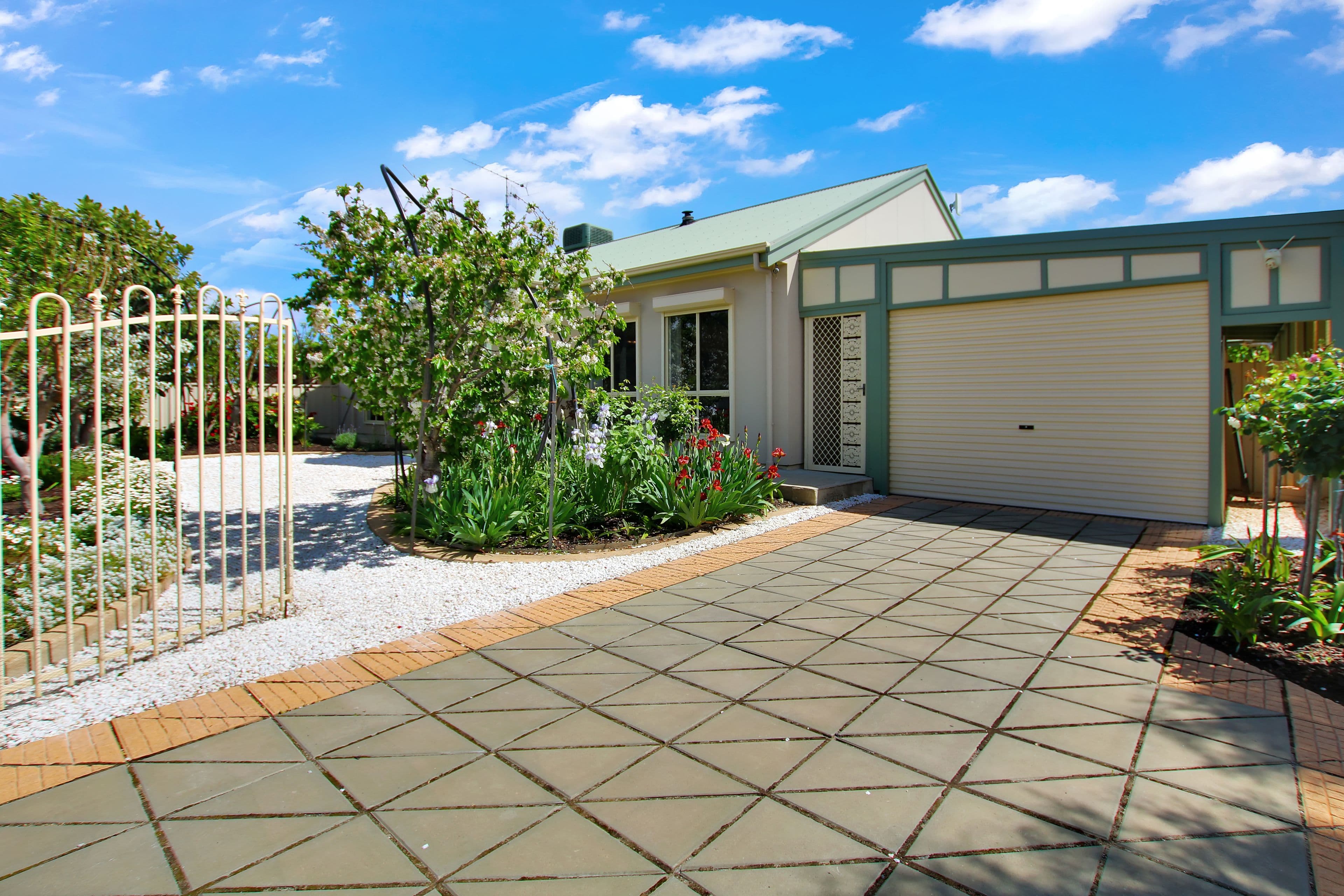 12 Rider Street , Blanchetown SA 5357, Blanchetown - Image 1