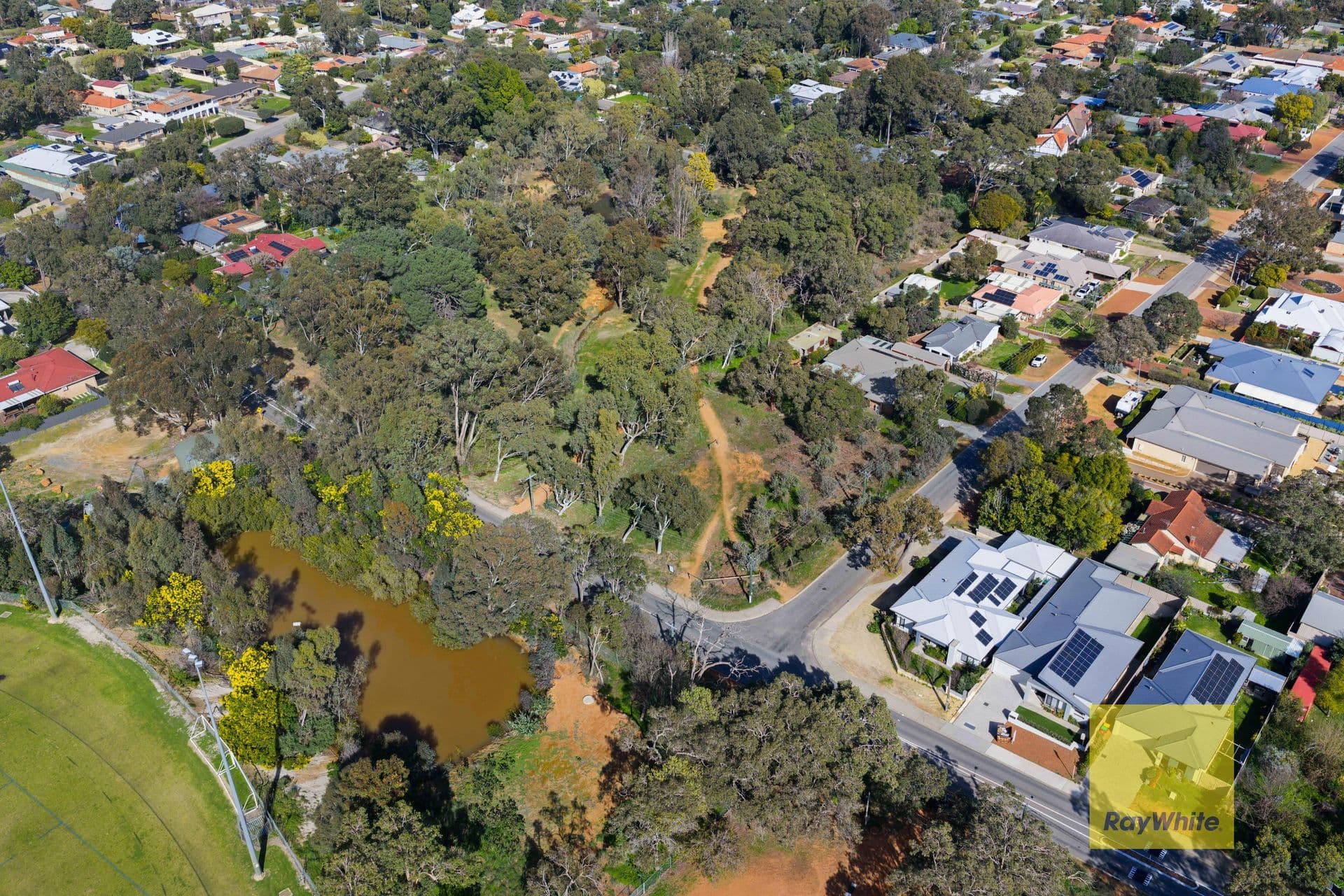 12 McRae Road, Kalamunda - Thumbnail 5