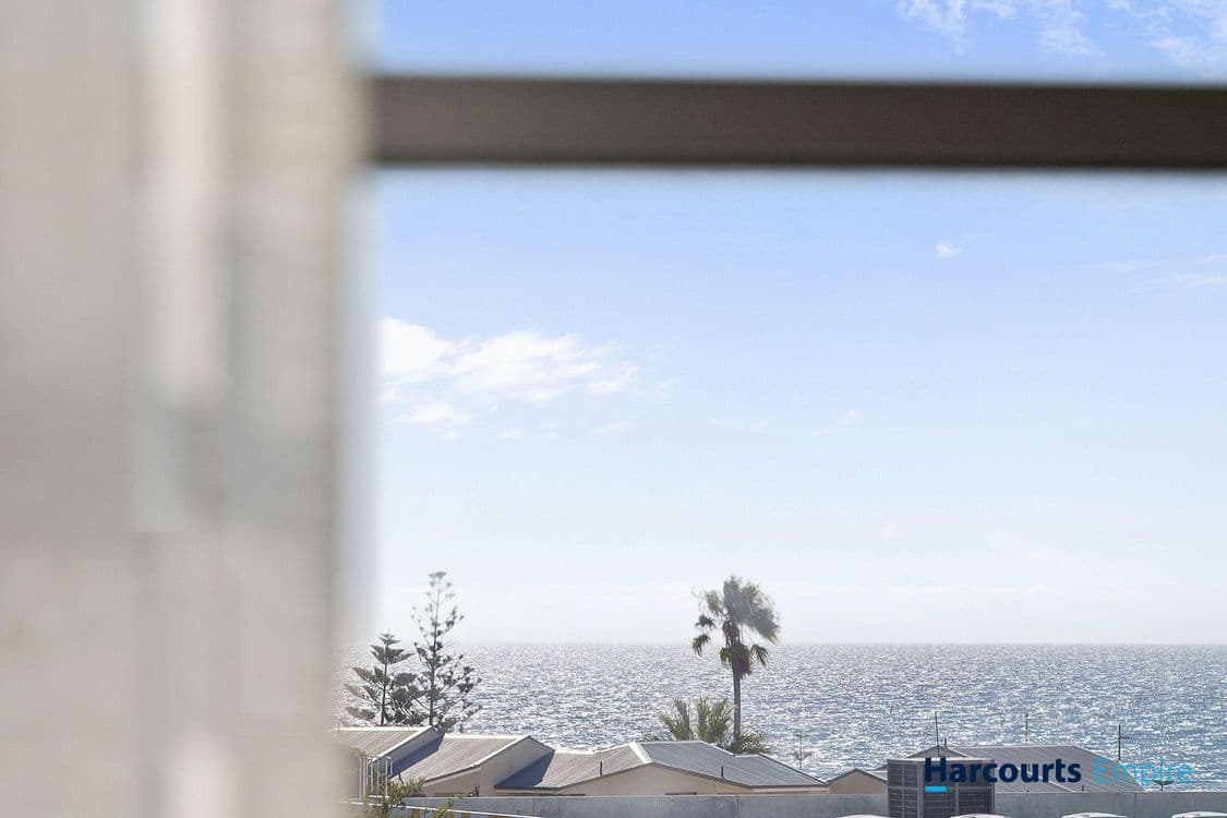 16/29 Hastings Street, SCARBOROUGH, WA 6019, Scarborough - Thumbnail 2