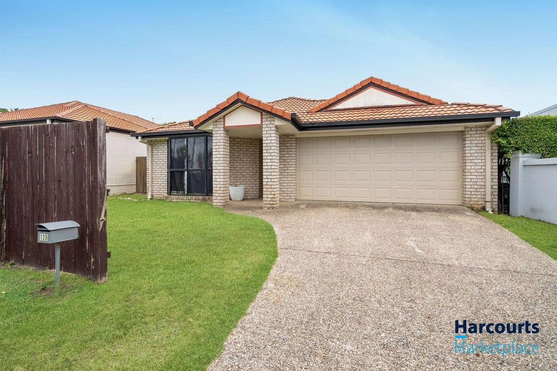 135 Lakeside Avenue, SPRINGFIELD LAKES, QLD 4300, Springfield Lakes - Thumbnail 2