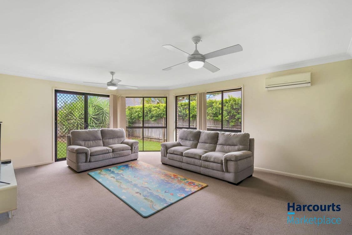 135 Lakeside Avenue, SPRINGFIELD LAKES, QLD 4300, Springfield Lakes - Thumbnail 4