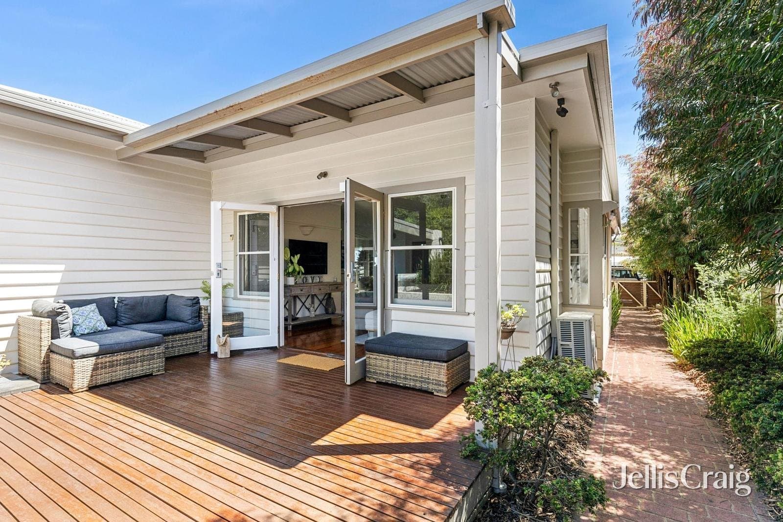 17 William Street, Newtown, Newtown - Thumbnail 6