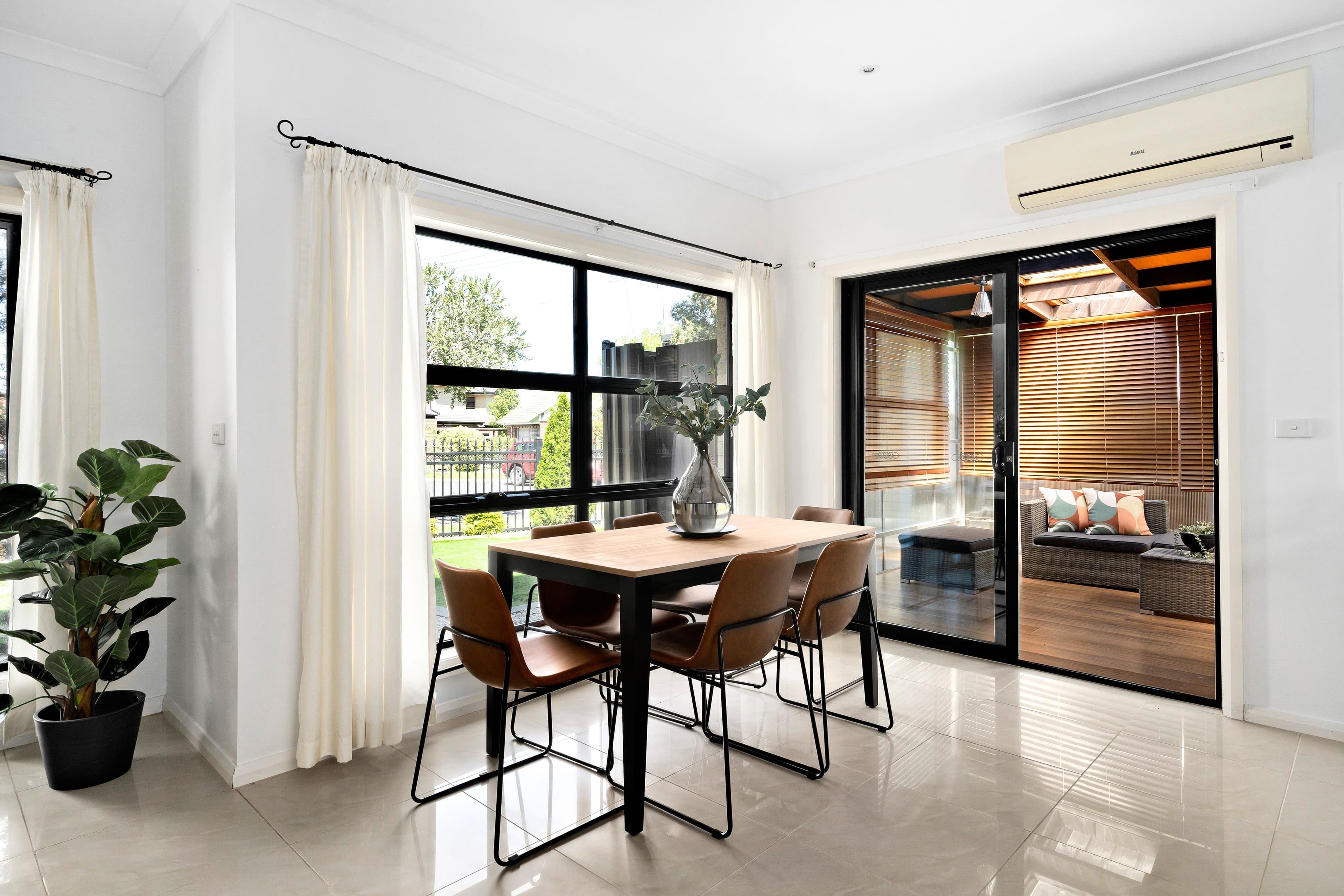 55 Emu Parade , Jacana VIC 3047, Jacana - Thumbnail 5