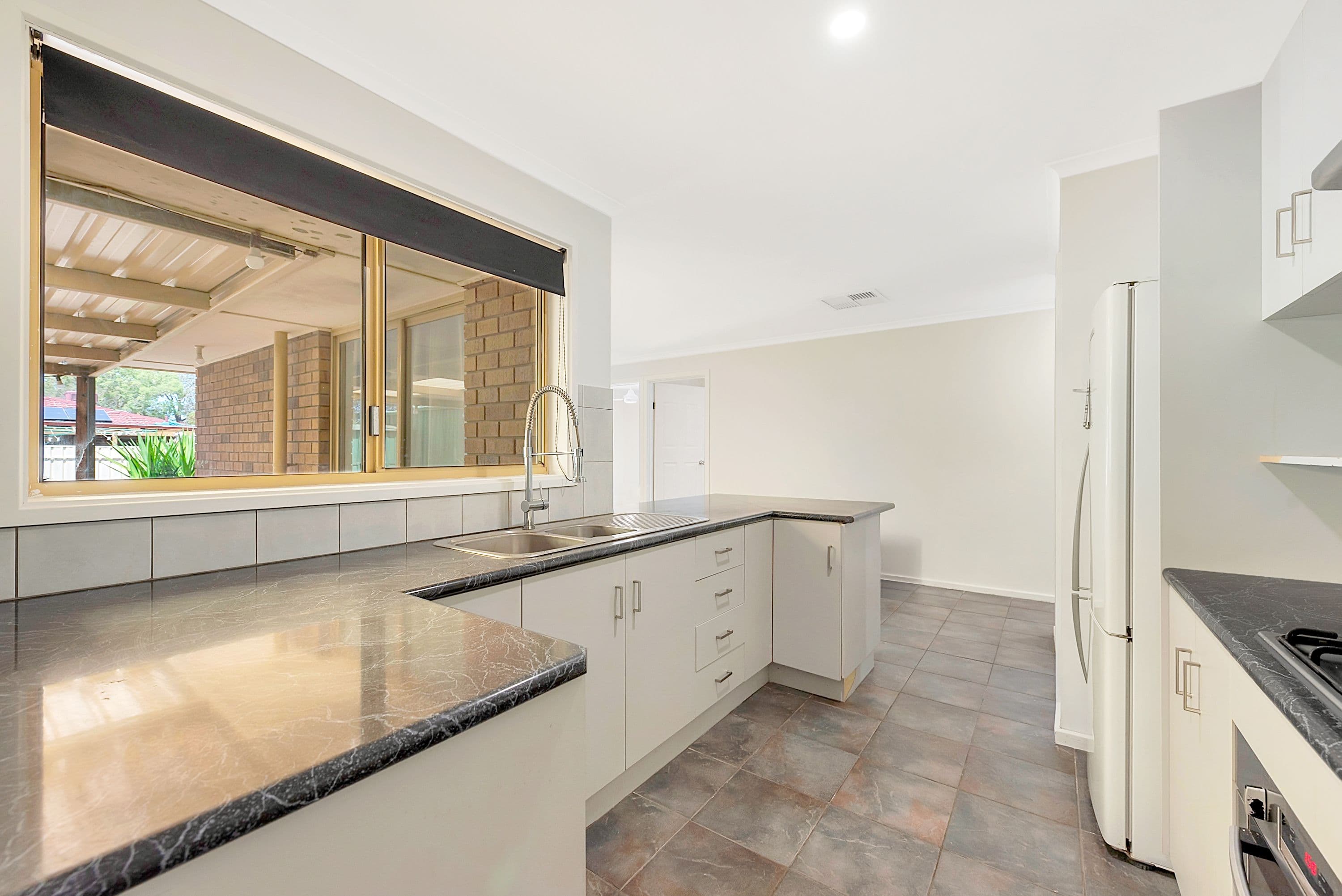 12 Winston Avenue , Paralowie SA 5108, Paralowie - Thumbnail 4