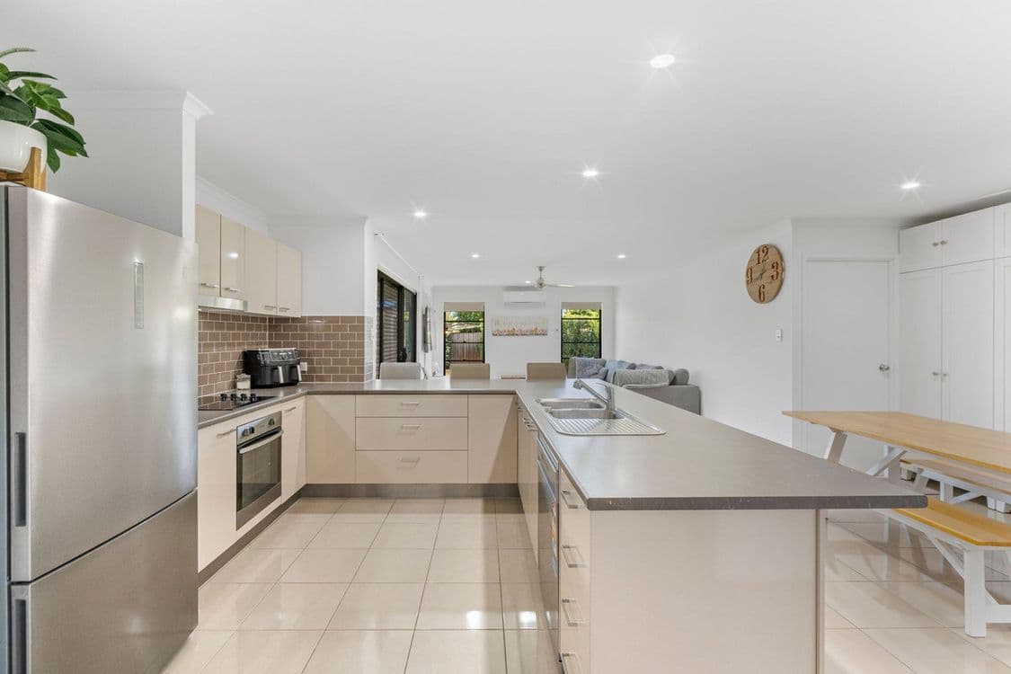 18 Grasstree Place, Ningi, QLD 4511, Ningi - Thumbnail 4