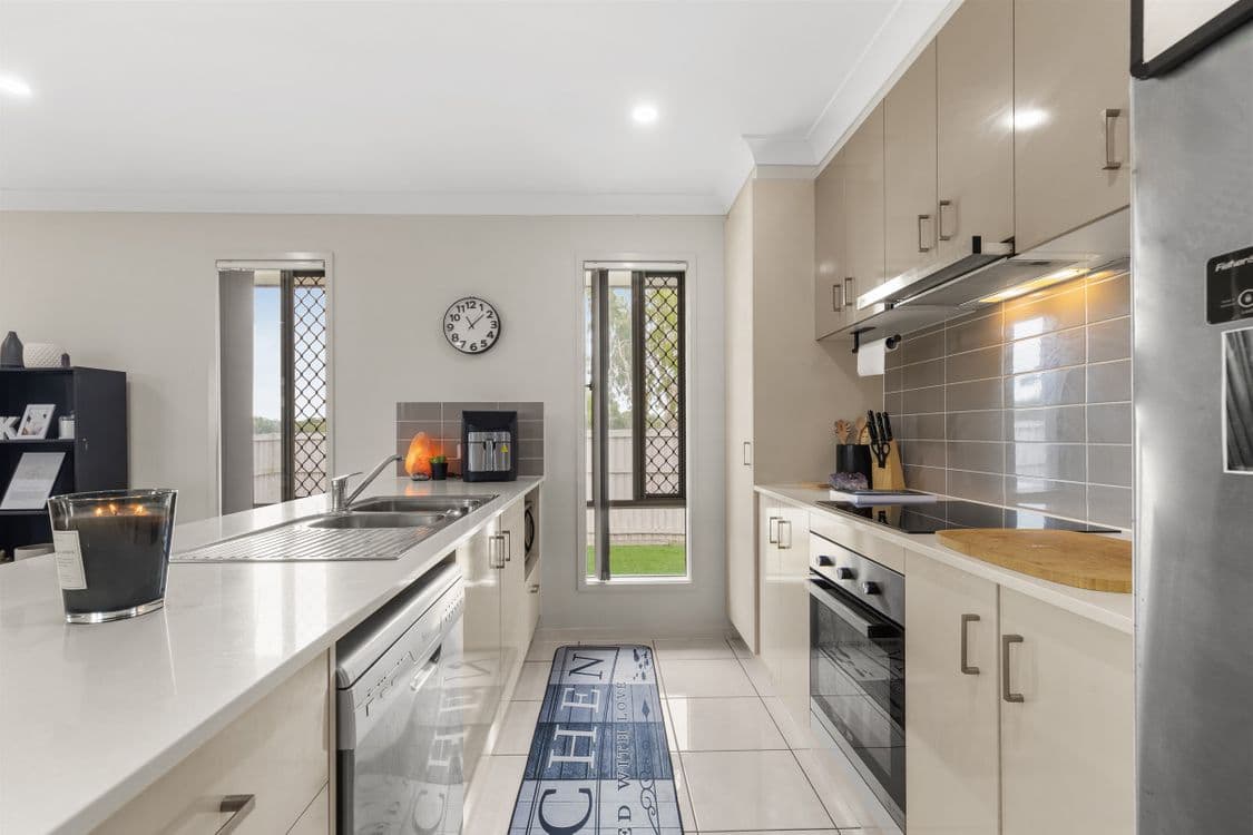 24 Bengal Street, YARRABILBA, QLD 4207, Yarrabilba - Thumbnail 5