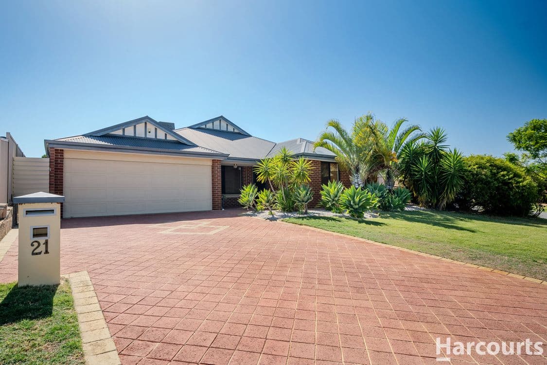 21 Keanefield Drive, CARRAMAR, WA 6031, Carramar - Thumbnail 3