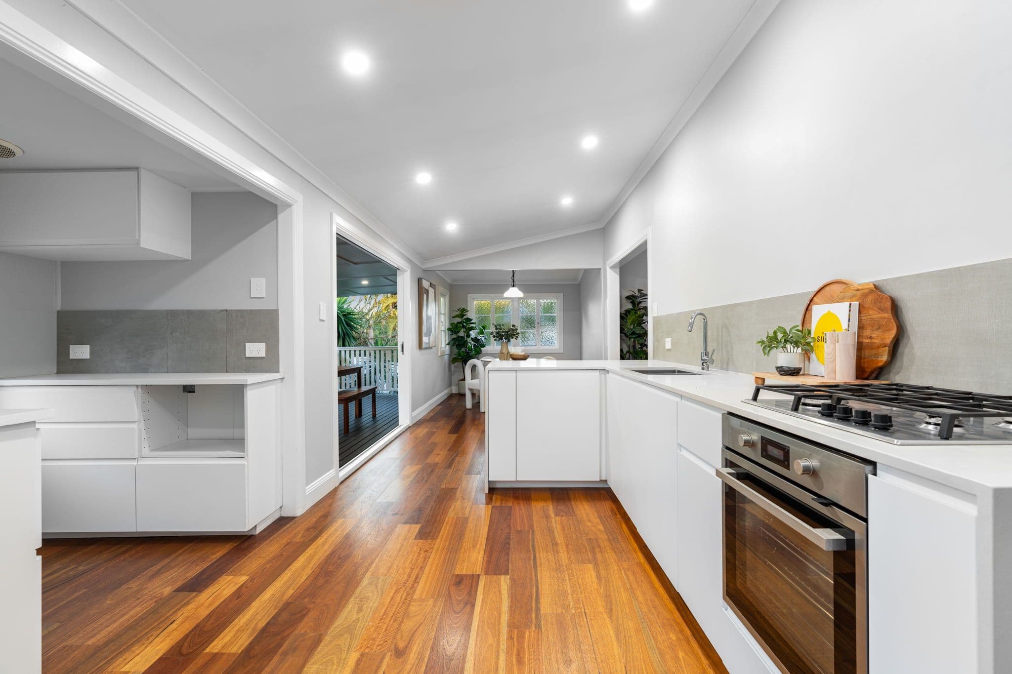 19 Sterculia Avenue , Holland Park West QLD 4121, Holland Park West - Thumbnail 8