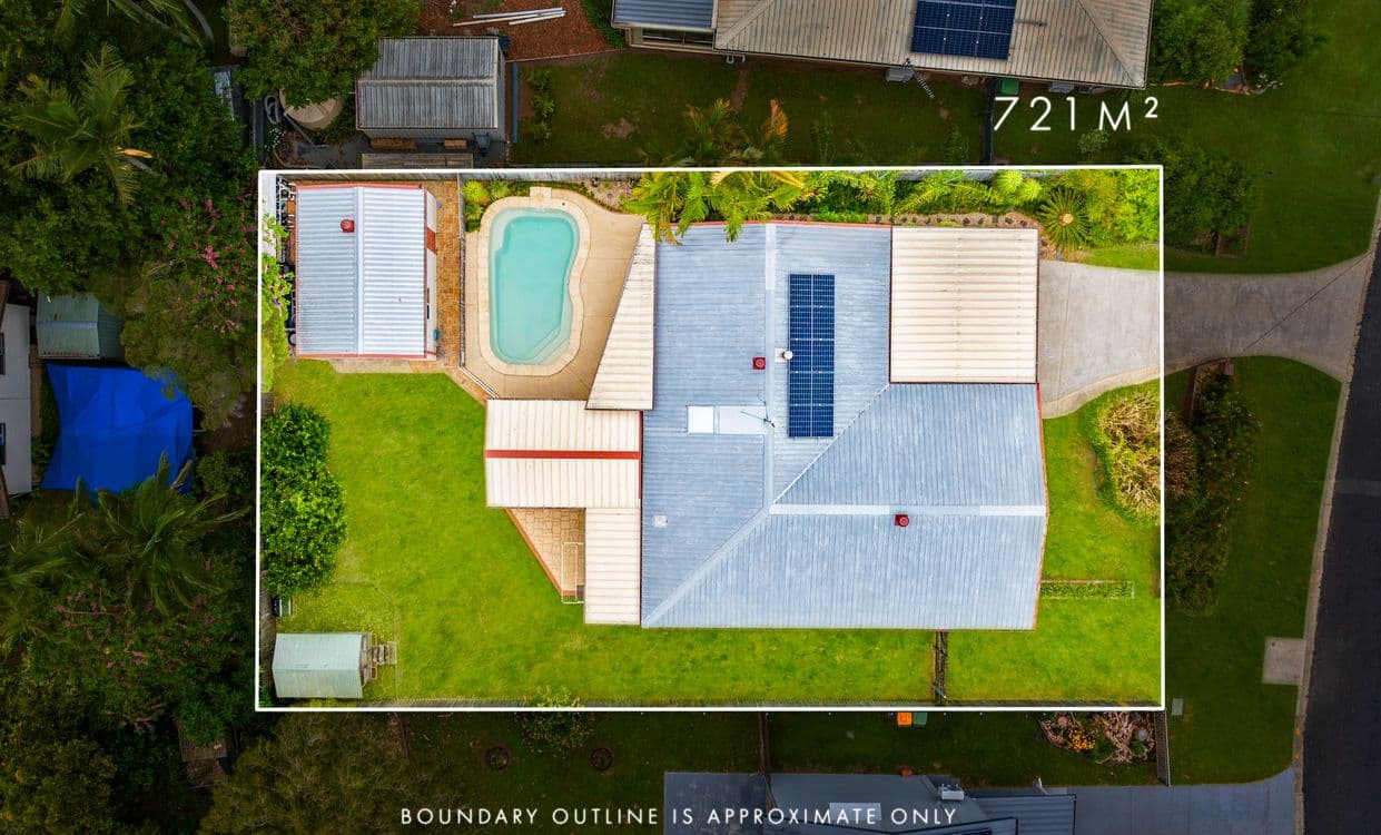 8 Helen Street, SOUTHSIDE, QLD 4570, Southside - Thumbnail 2