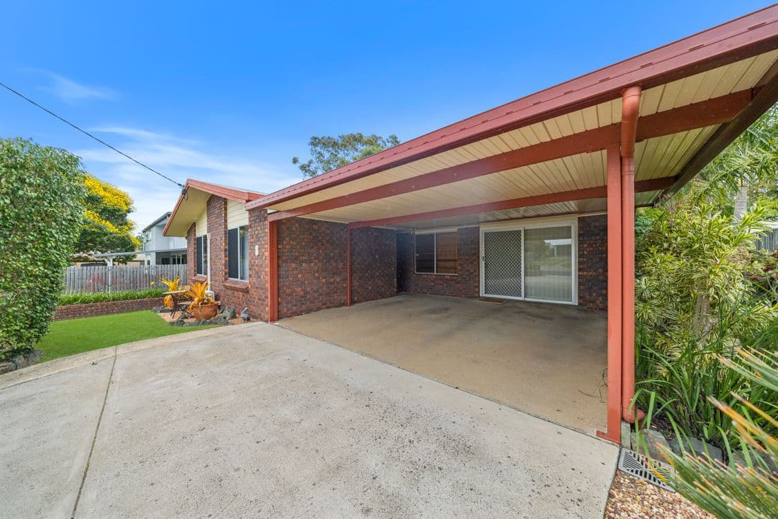 8 Helen Street, SOUTHSIDE, QLD 4570, Southside - Thumbnail 3