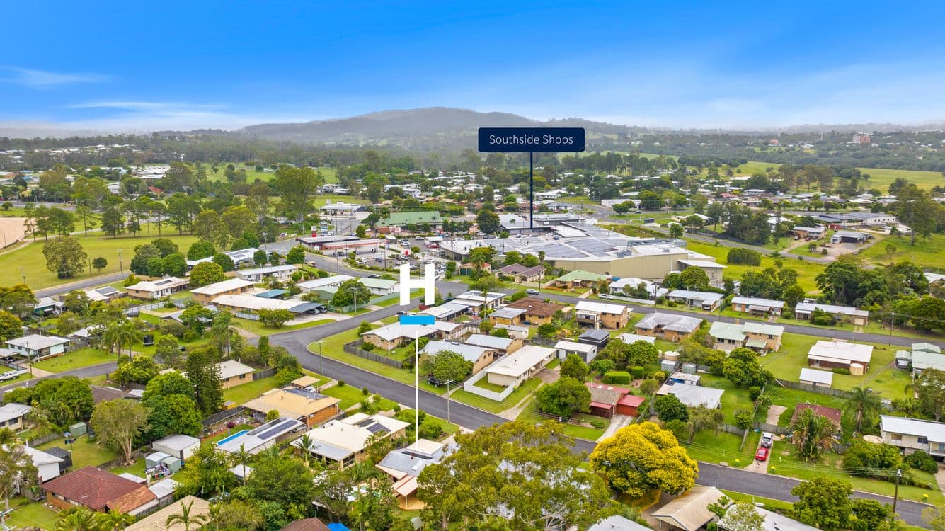 8 Helen Street, SOUTHSIDE, QLD 4570, Southside - Thumbnail 4