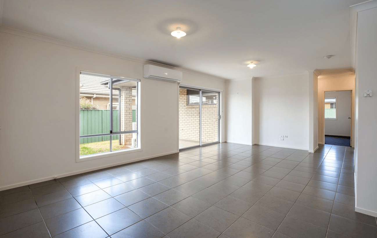 23 Inwood Crescent , Wodonga VIC 3690, Wodonga - Thumbnail 3