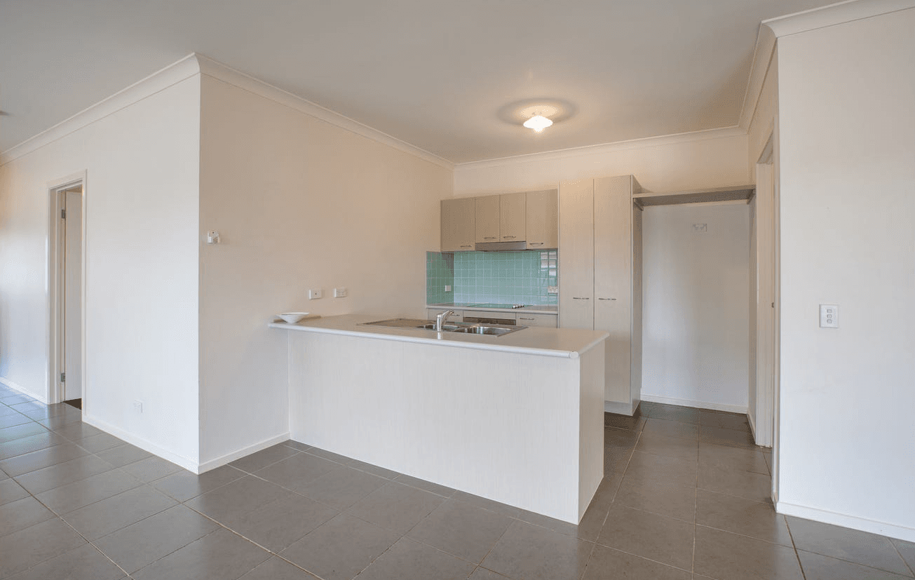 23 Inwood Crescent , Wodonga VIC 3690, Wodonga - Thumbnail 4
