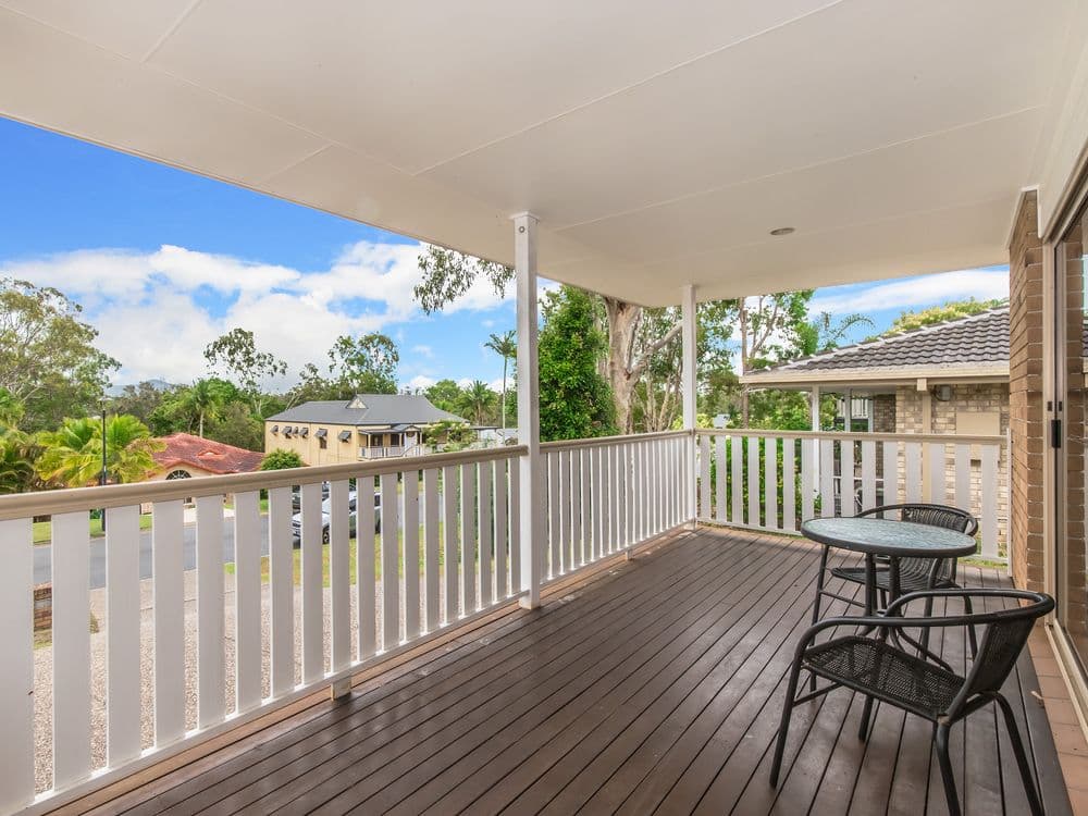 18 Edgeworth Place, HELENSVALE, QLD 4212, Helensvale - Thumbnail 2