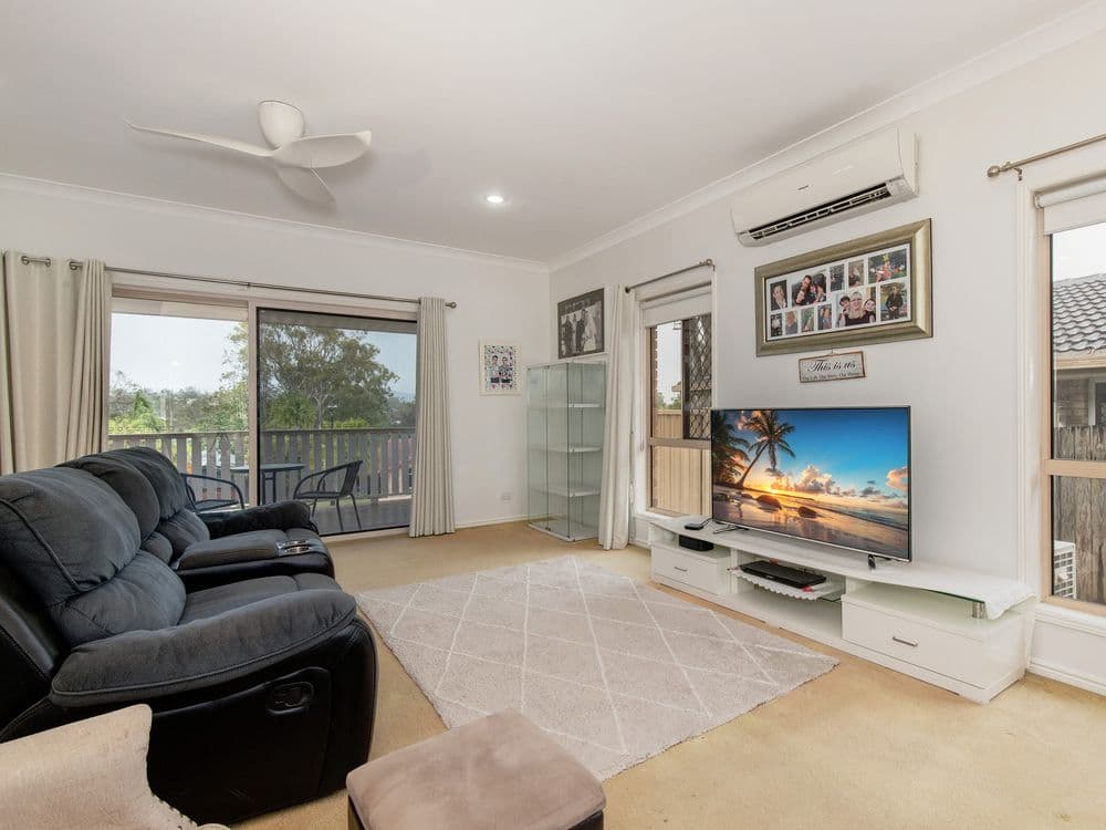 18 Edgeworth Place, HELENSVALE, QLD 4212, Helensvale - Thumbnail 7