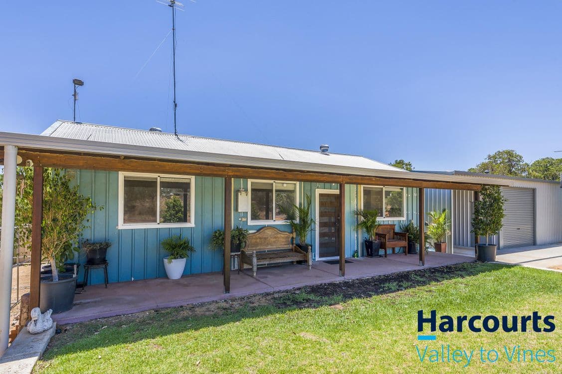 5 Edwards Street, GINGIN, WA 6503, Gingin - Thumbnail 3