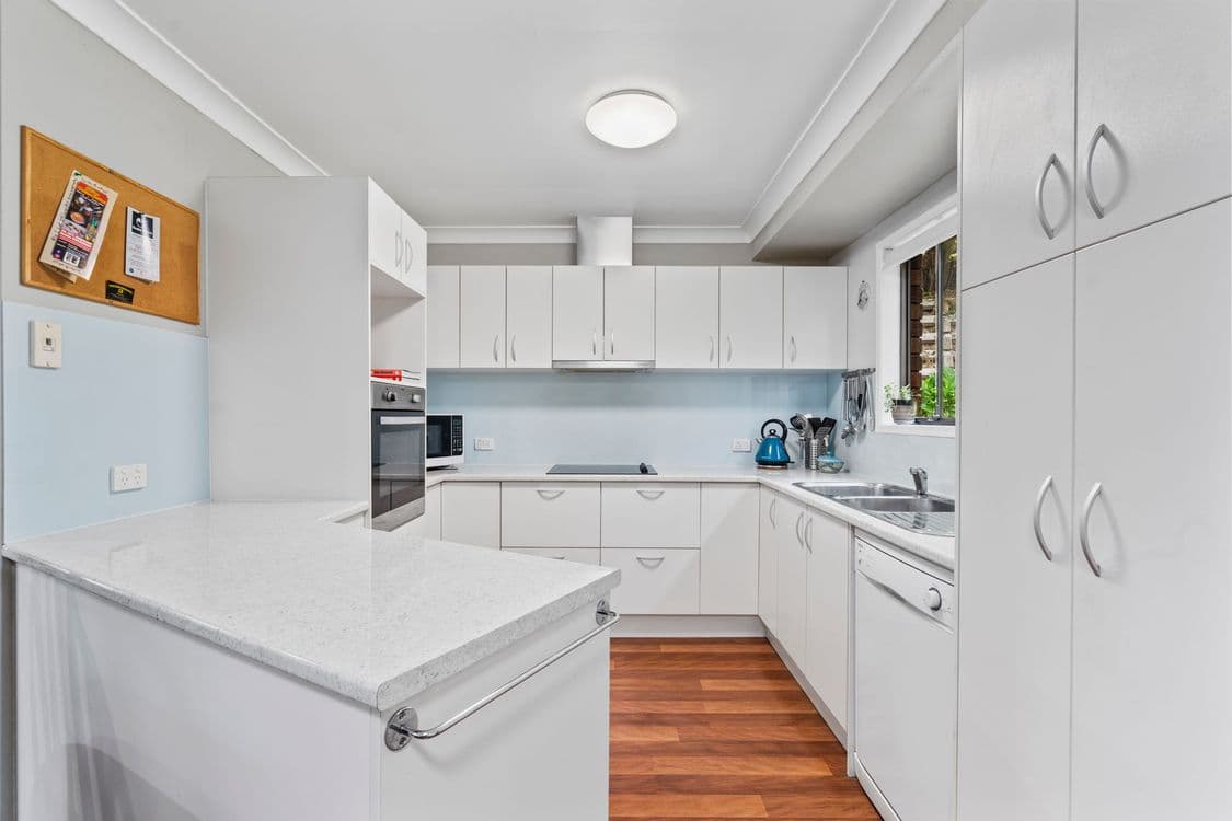 22 Lance Drive, MOUNT WARREN PARK, QLD 4207, Mount Warren Park - Thumbnail 4