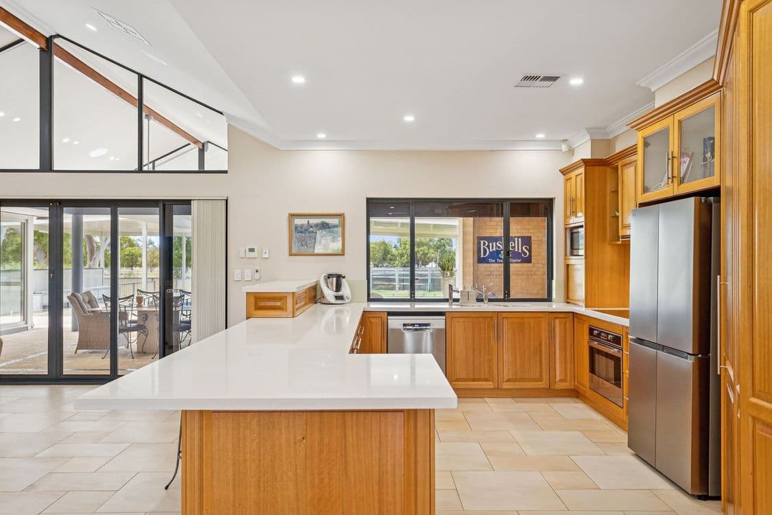 55 Henley Street, HENLEY BROOK, WA 6055, Henley Brook - Thumbnail 6