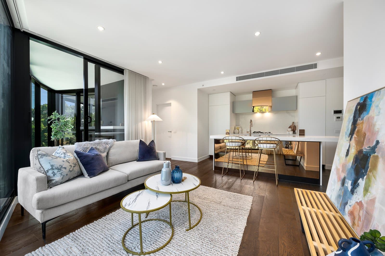 308/8 Bowen Crescent, Melbourne, Melbourne - Thumbnail 3