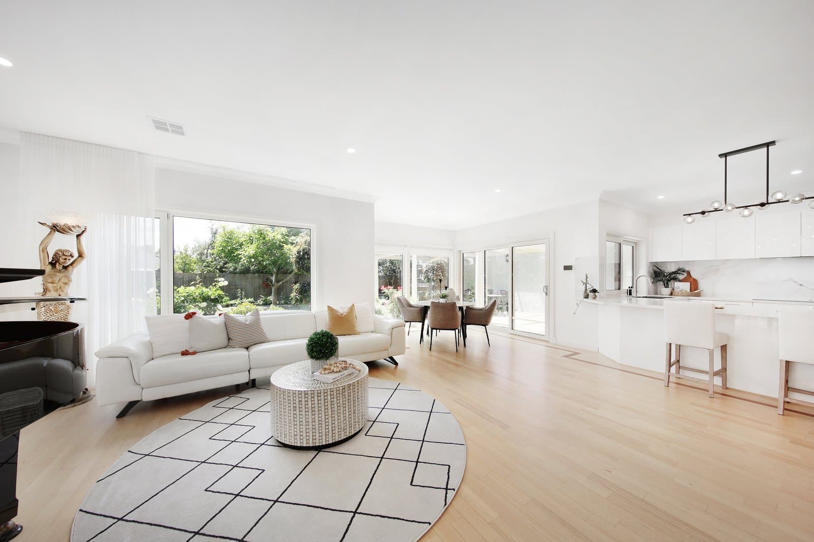 59 Parkmore Road, Bentleigh East, Bentleigh East - Thumbnail 4