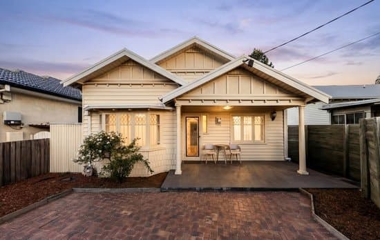 6 Patterson Street, Preston, Preston - Image 1