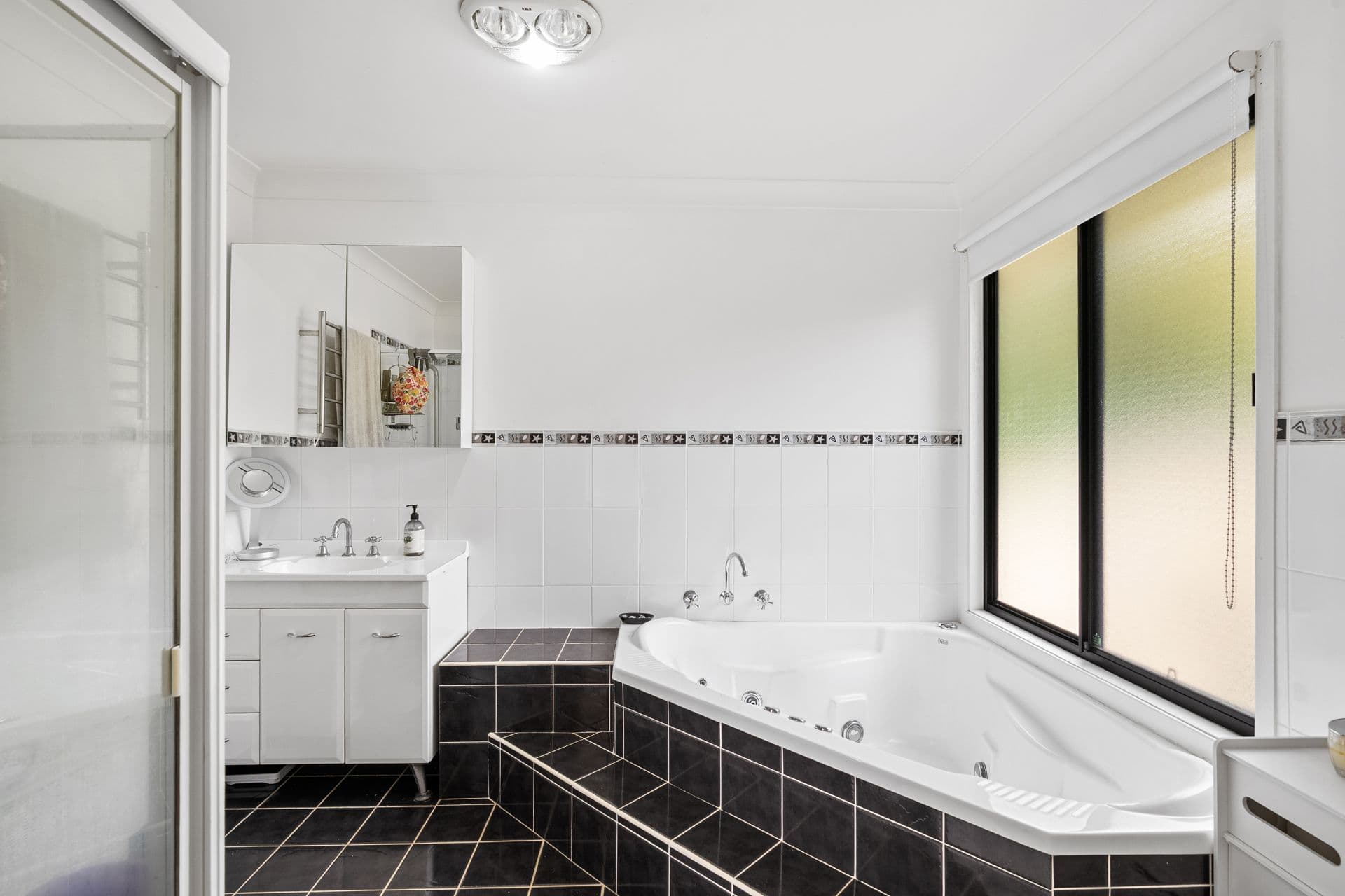174 Eastern Road, Killarney Vale, Killarney Vale - Thumbnail 8