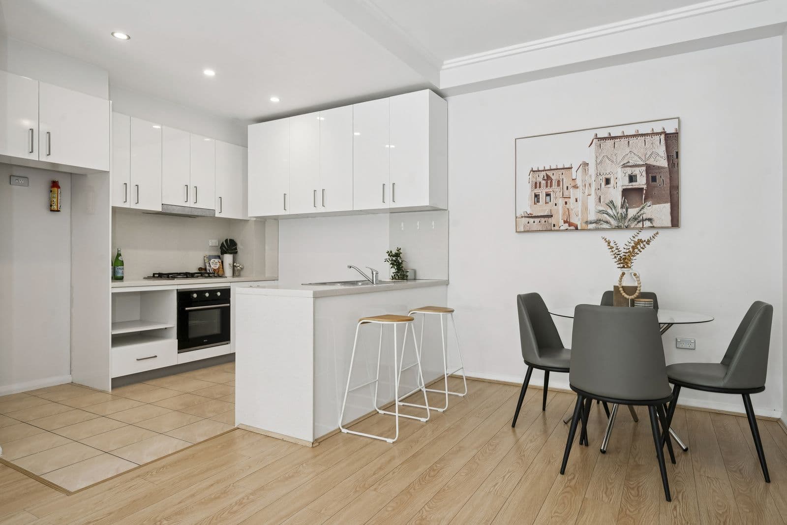 8/1-3 Eulbertie Avenue, Warrawee, Warrawee - Thumbnail 5