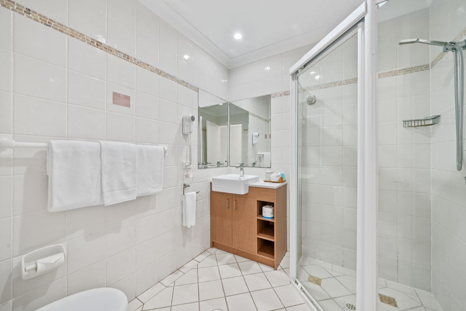 3/6 Maroomba Road, Terrigal, Terrigal - Image 1