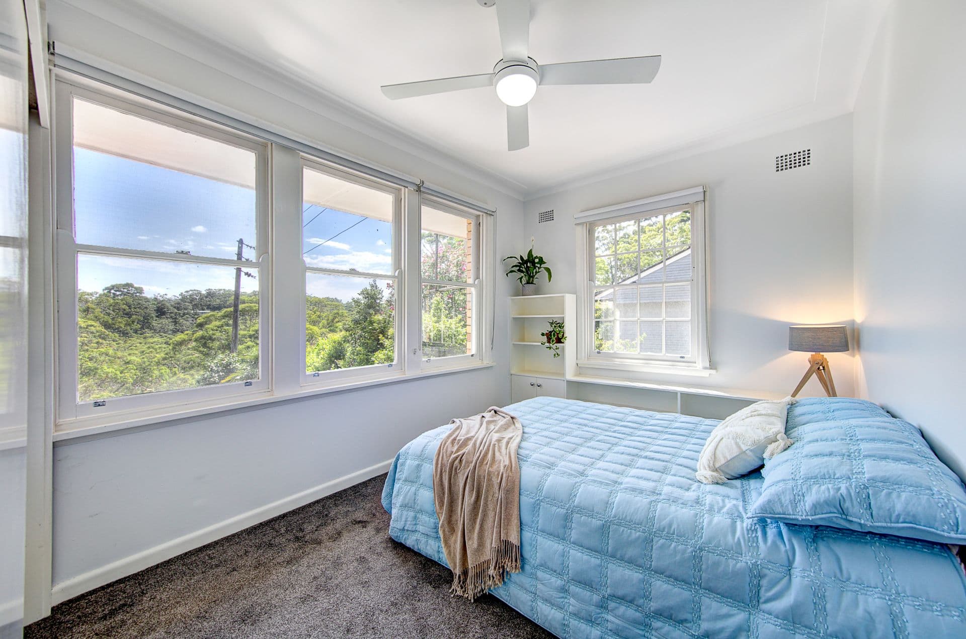 16 Banks Avenue, Turramurra, Turramurra - Thumbnail 2