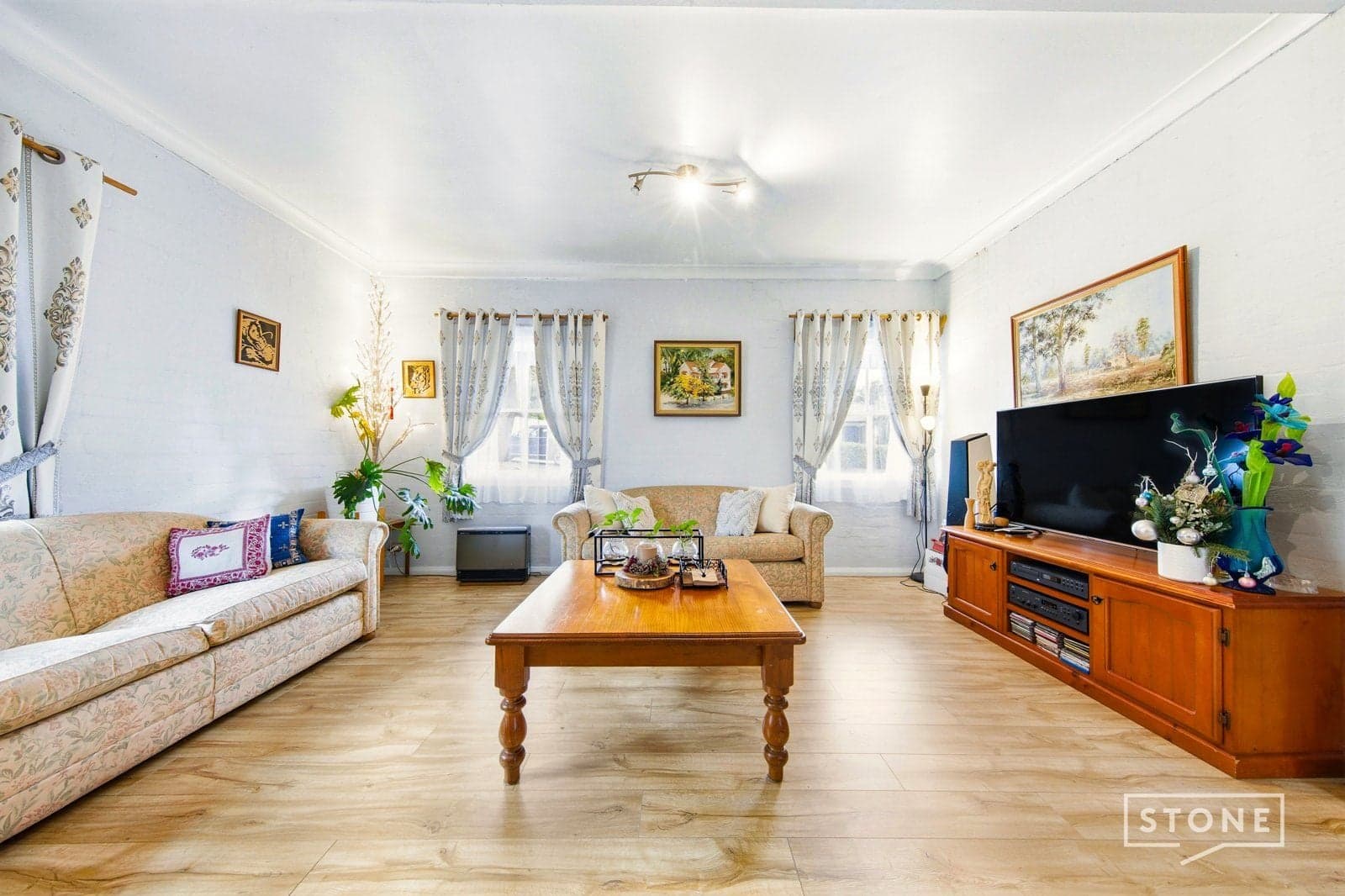 2 Edward Bennett Drive, Cherrybrook, Cherrybrook - Thumbnail 3
