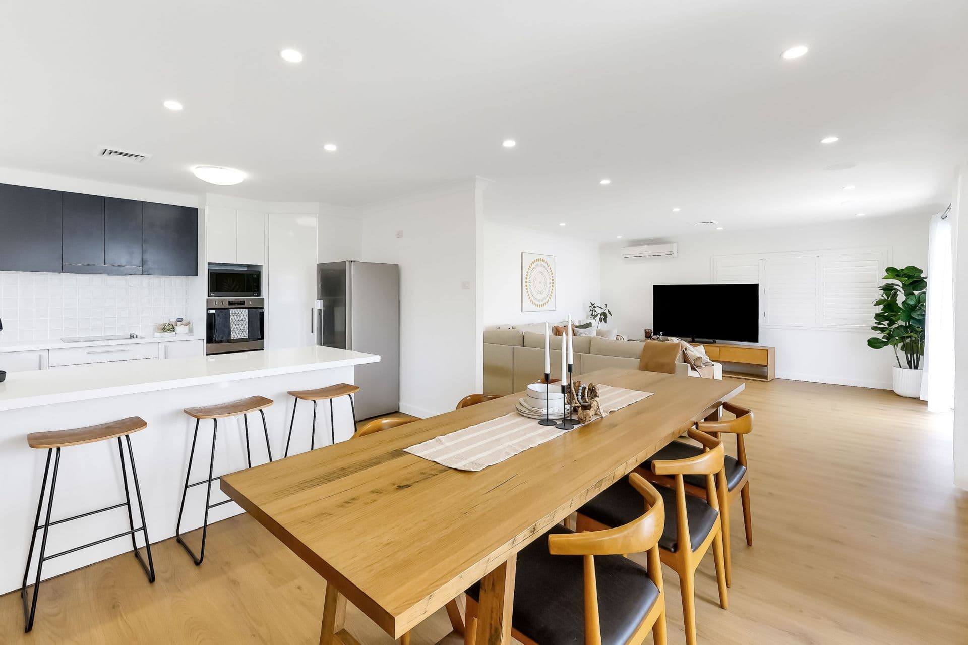 27 Village Road, Saratoga, Saratoga - Thumbnail 7