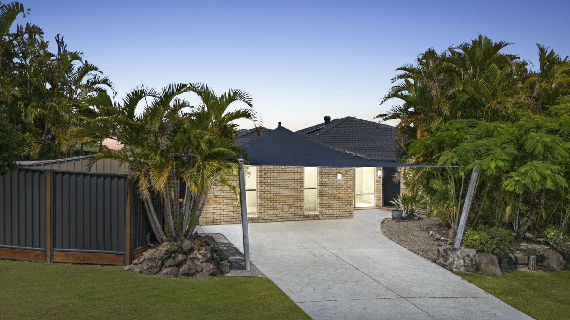 14 Antipodes Close, Pacific Pines, Pacific Pines - Image 1