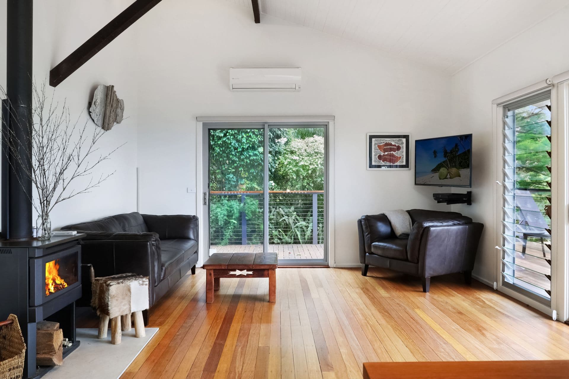 57 Copacabana Drive, Copacabana, Copacabana - Thumbnail 3