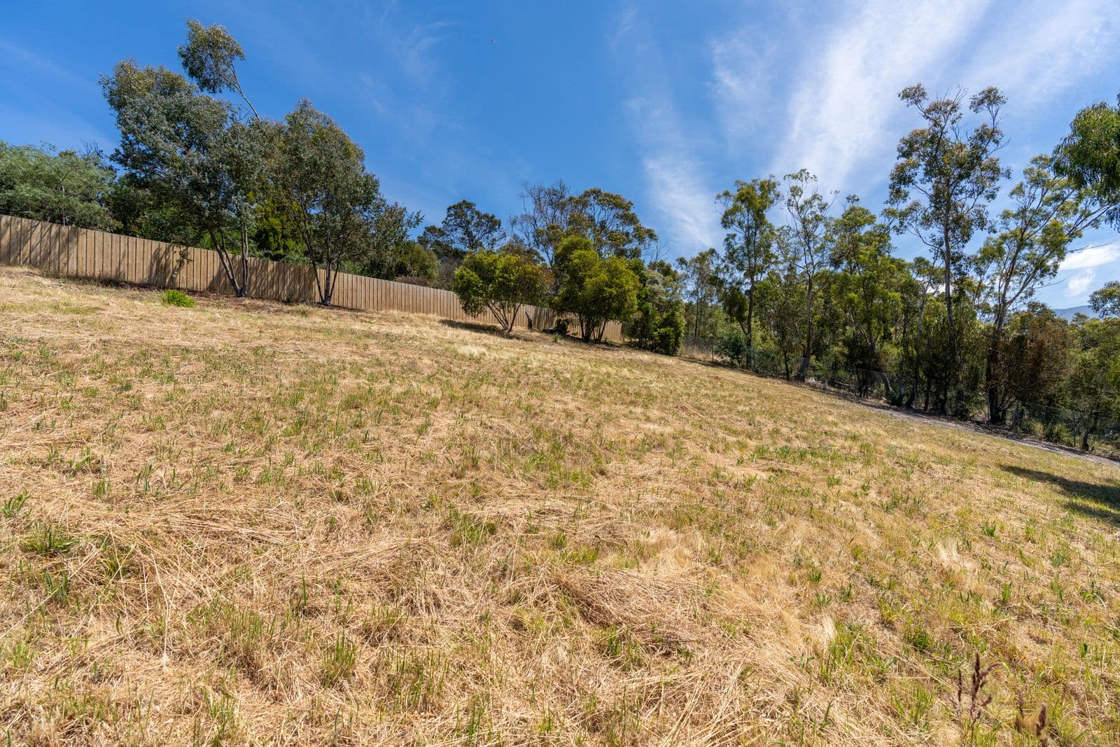 11 Roslyn Avenue, Kingston Beach, Kingston Beach - Thumbnail 4