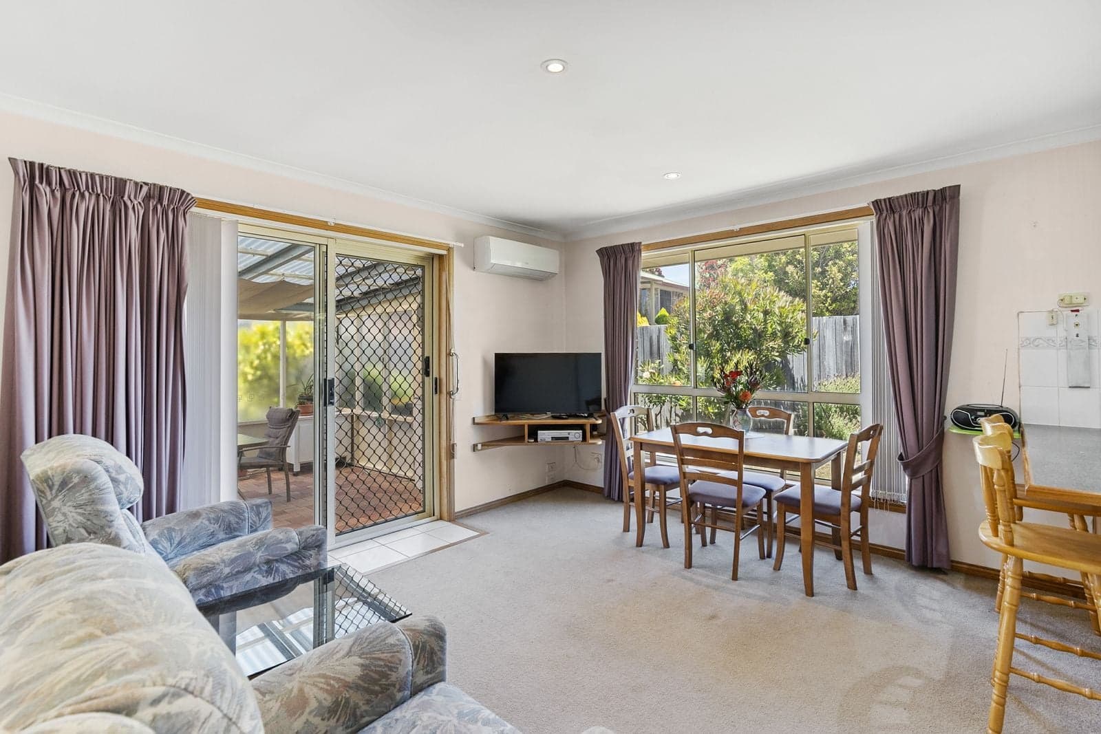 311 Redwood Road, Kingston, Kingston - Thumbnail 5