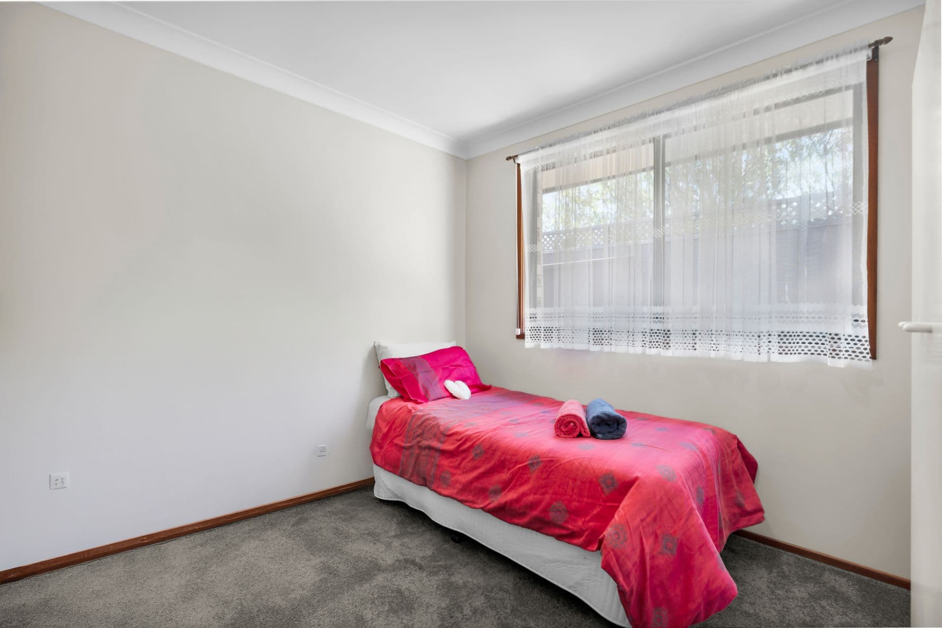 4/25 Traminer Place, Eschol Park, Eschol Park - Thumbnail 2