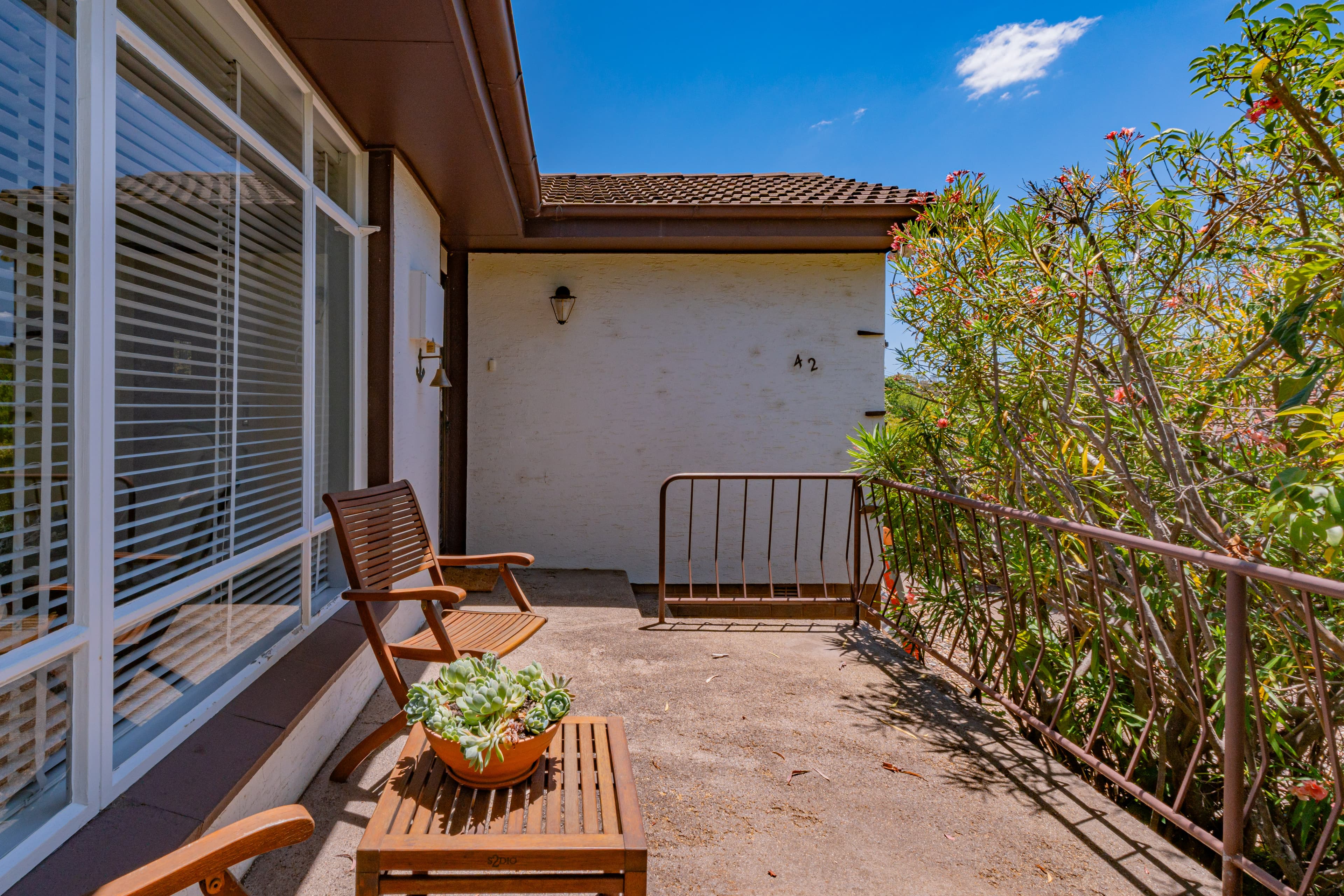 42 Macfarland Crescent, Chifley ACT 2606, Chifley - Thumbnail 2