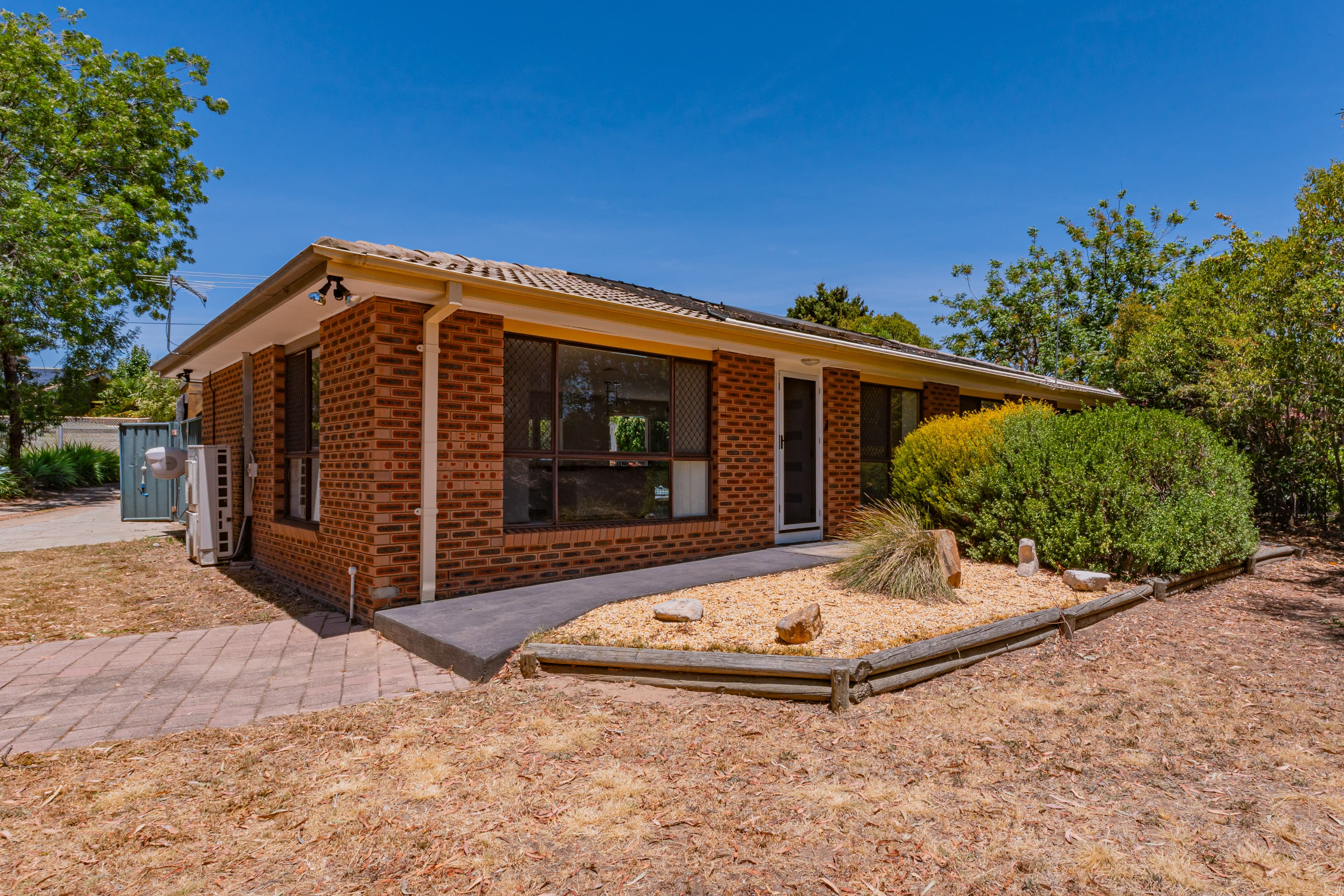 31 Middleton Circuit, Gowrie ACT 2904, Gowrie - Thumbnail 2