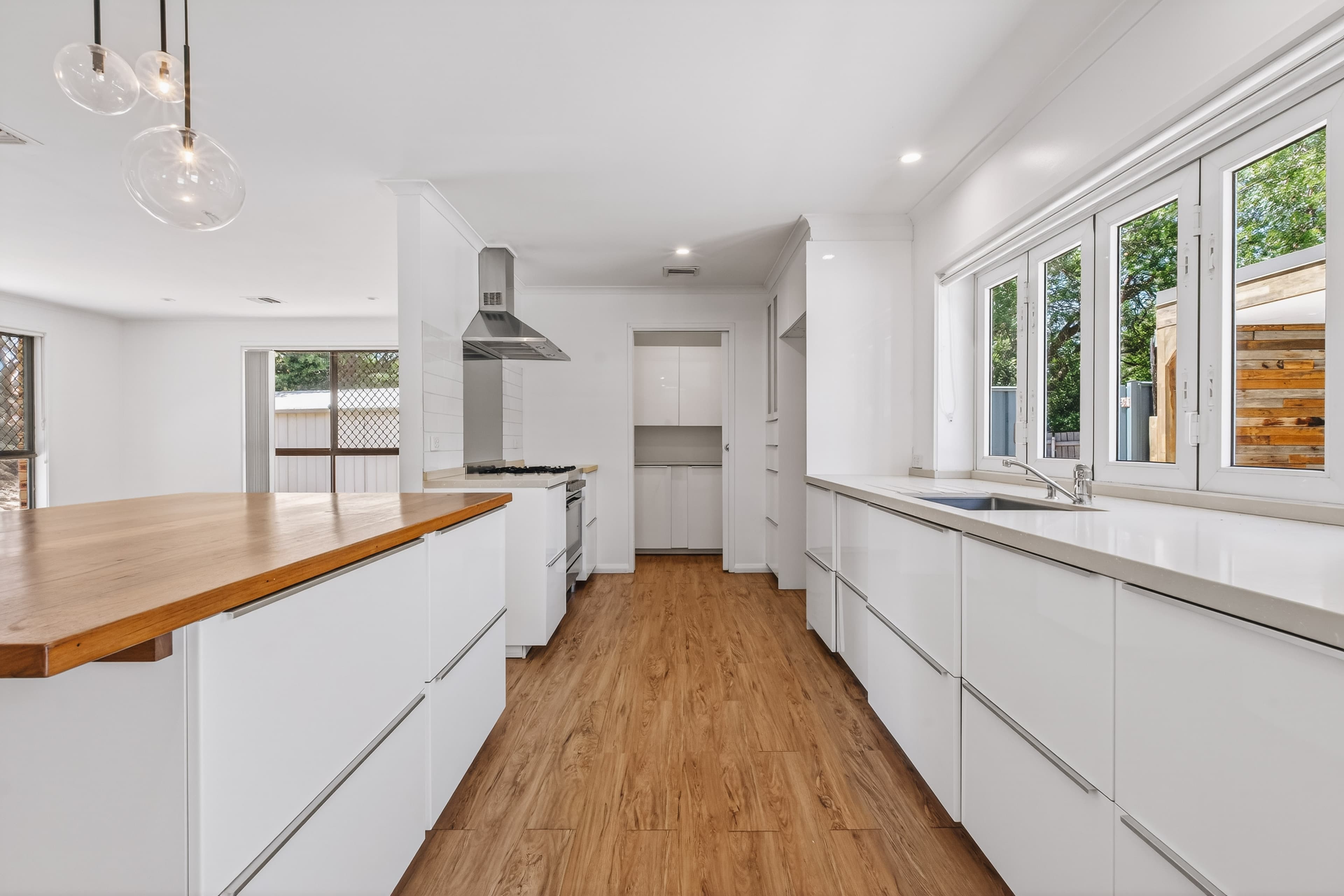 31 Middleton Circuit, Gowrie ACT 2904, Gowrie - Thumbnail 5