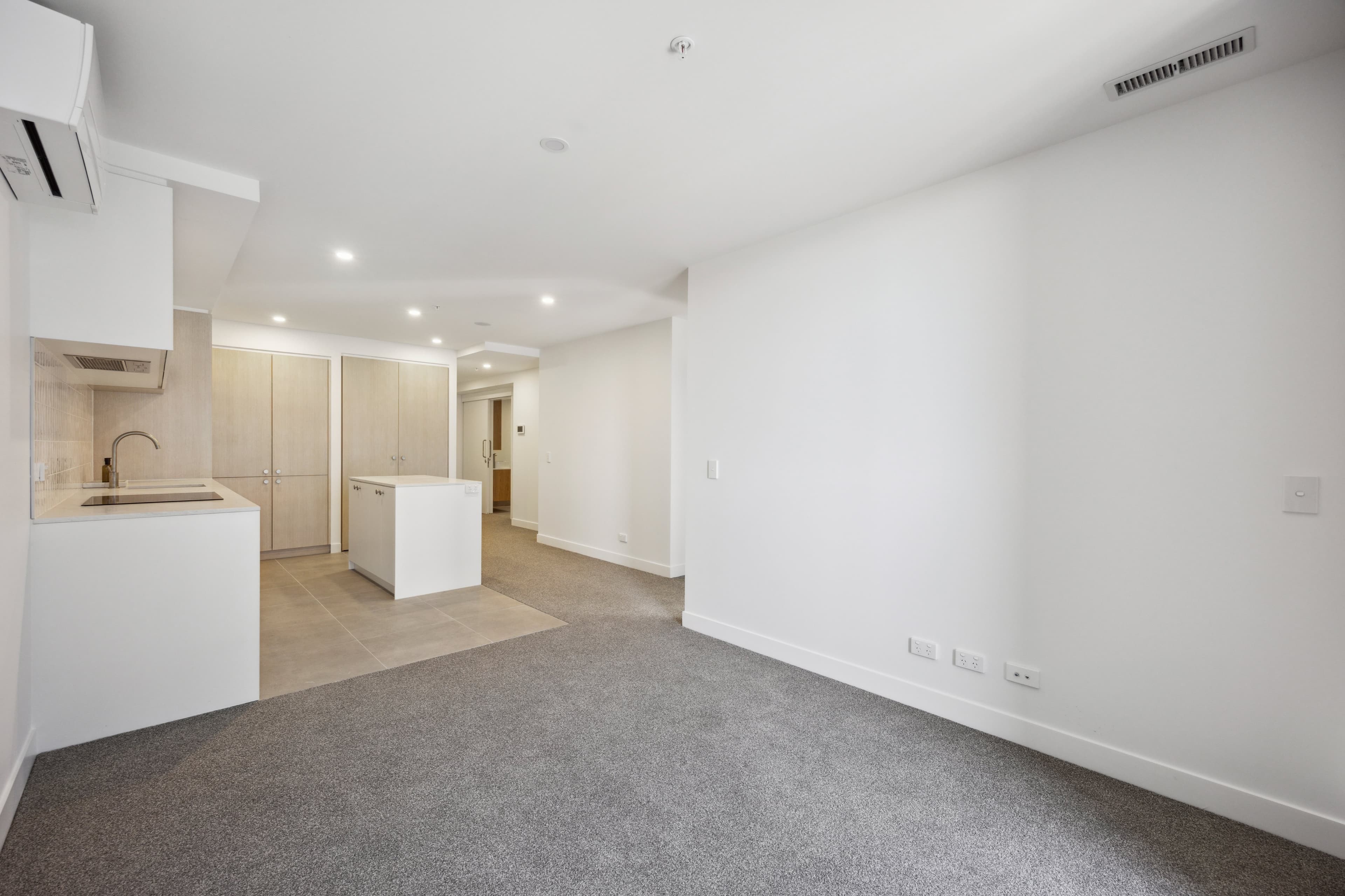 1006/11 Launceston Street, Phillip ACT 2606, Phillip - Thumbnail 4