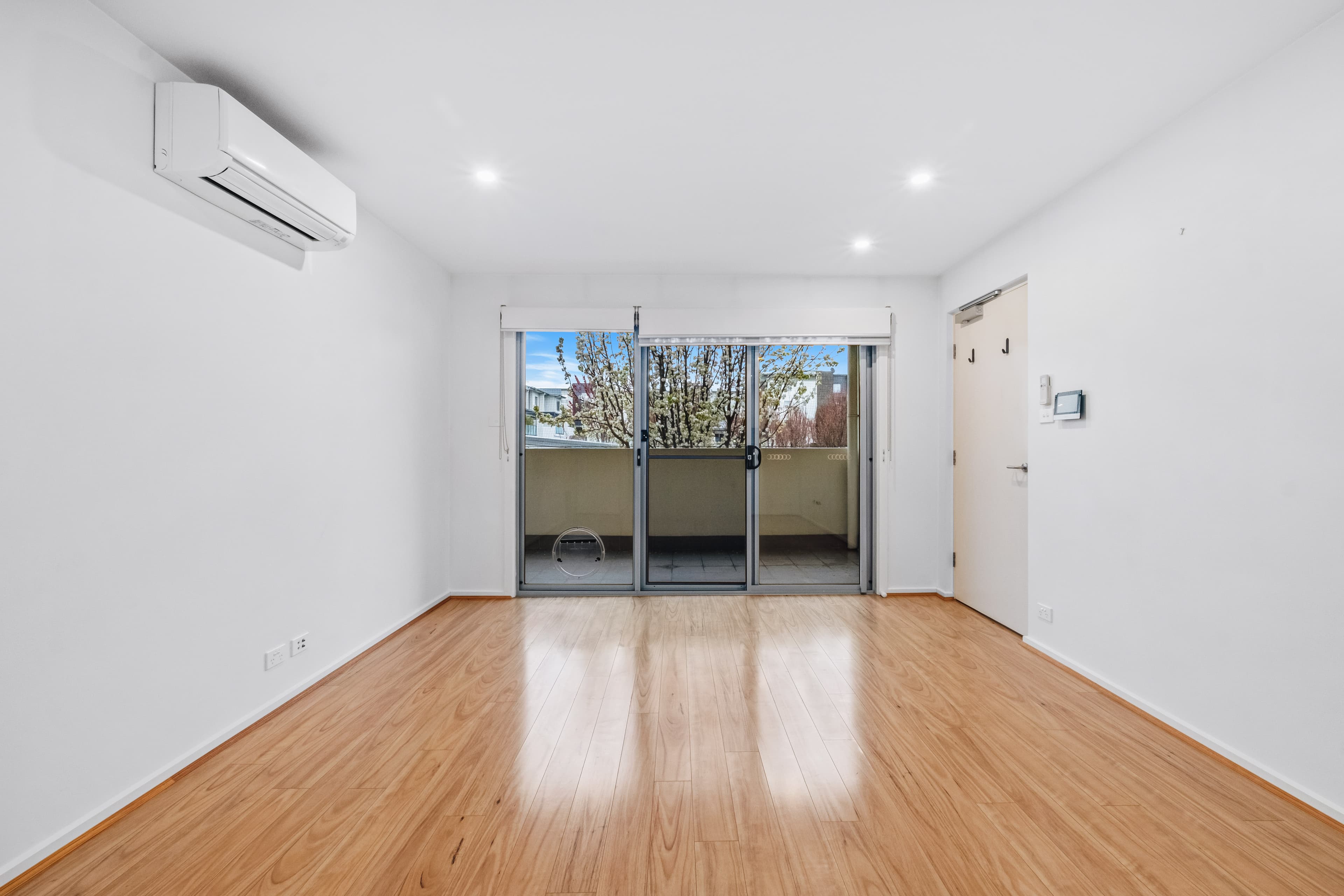 18/2 Serventy Street, Wright ACT 2611, Wright - Thumbnail 4