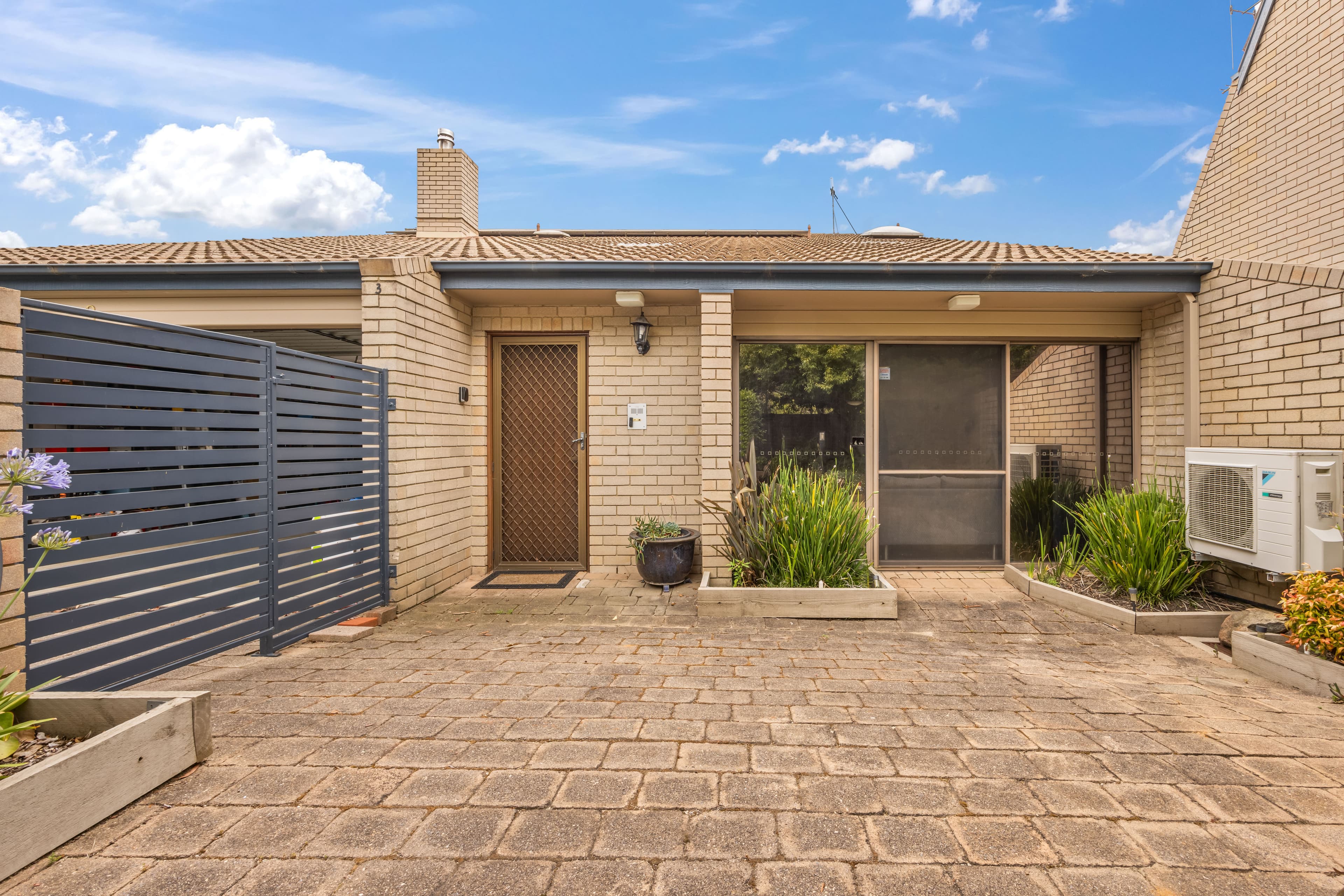 3/30 Eungella Street, Duffy ACT 2611, Duffy - Thumbnail 2