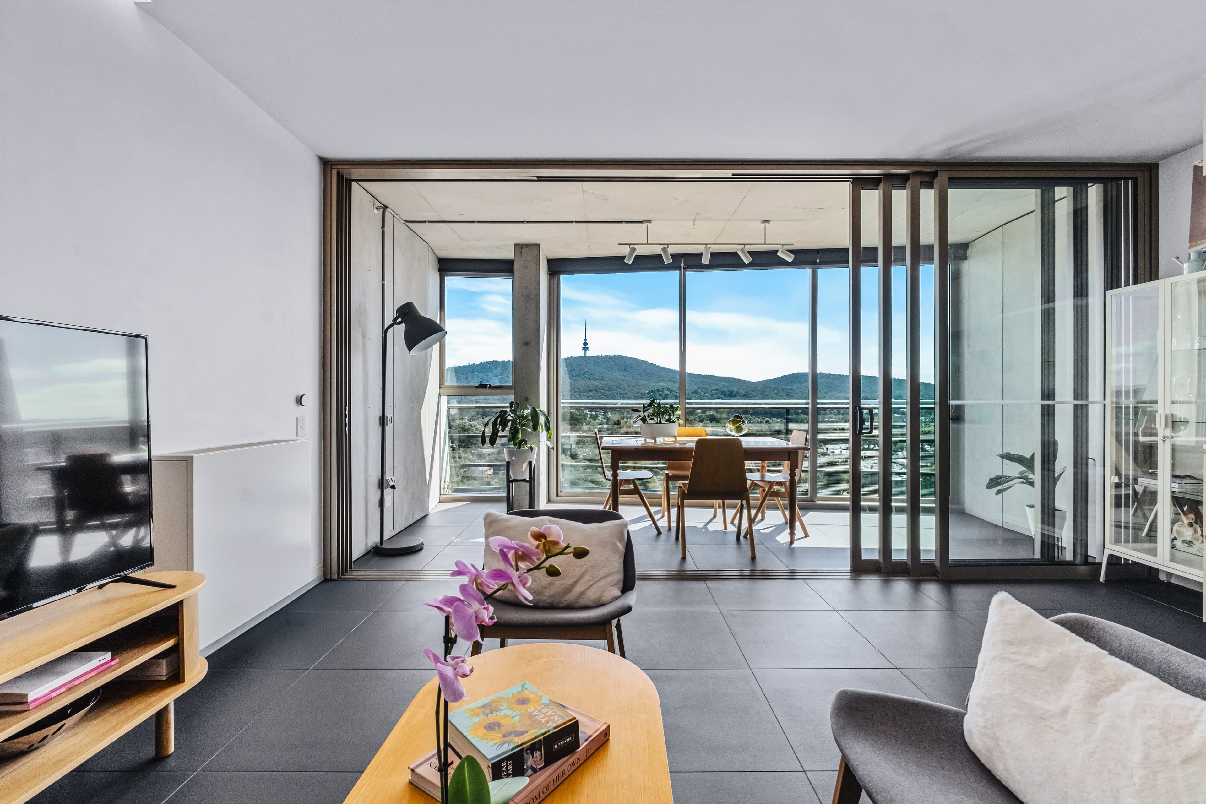 1503/25 Edinburgh Avenue, City ACT 2601, City - Thumbnail 2