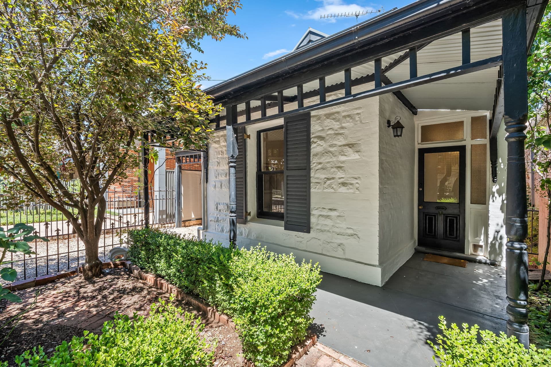 12 Mayfair Street, Maylands - Image 1