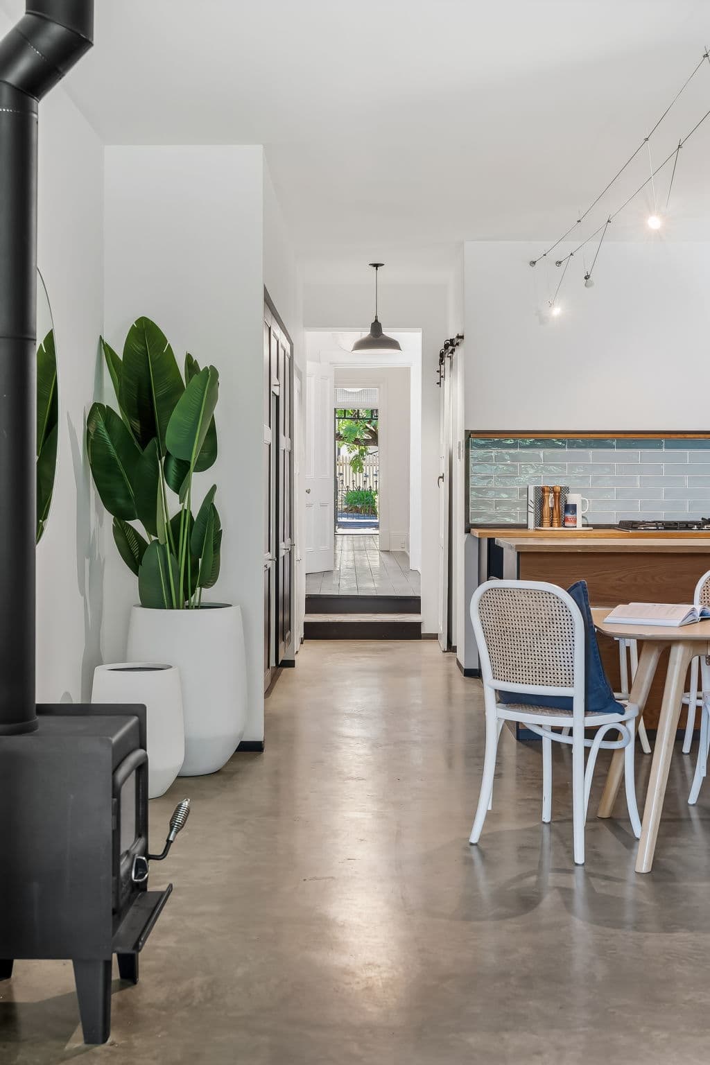 12 Mayfair Street, Maylands - Thumbnail 8