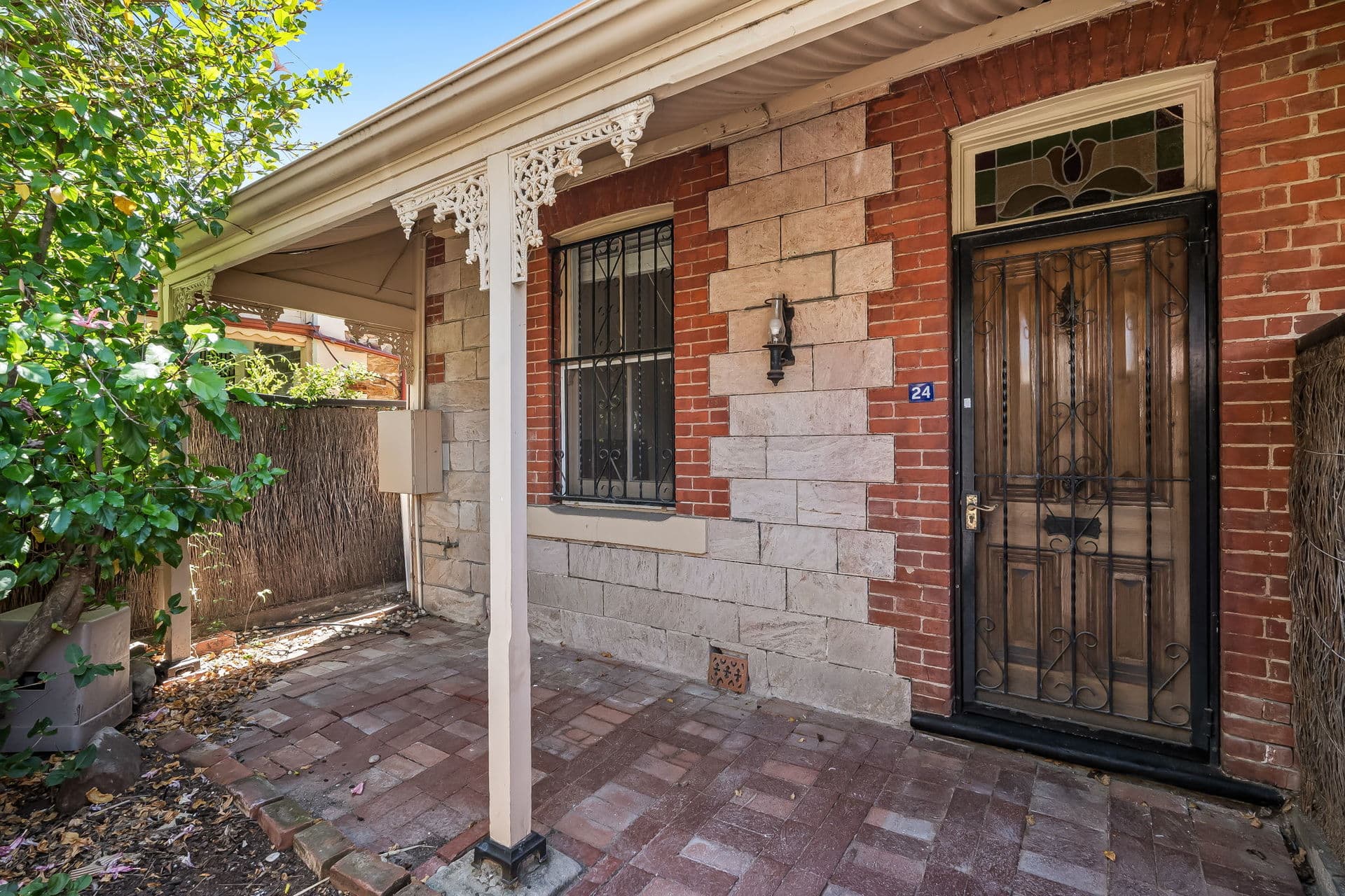 24 Castle Street, Adelaide - Image 1