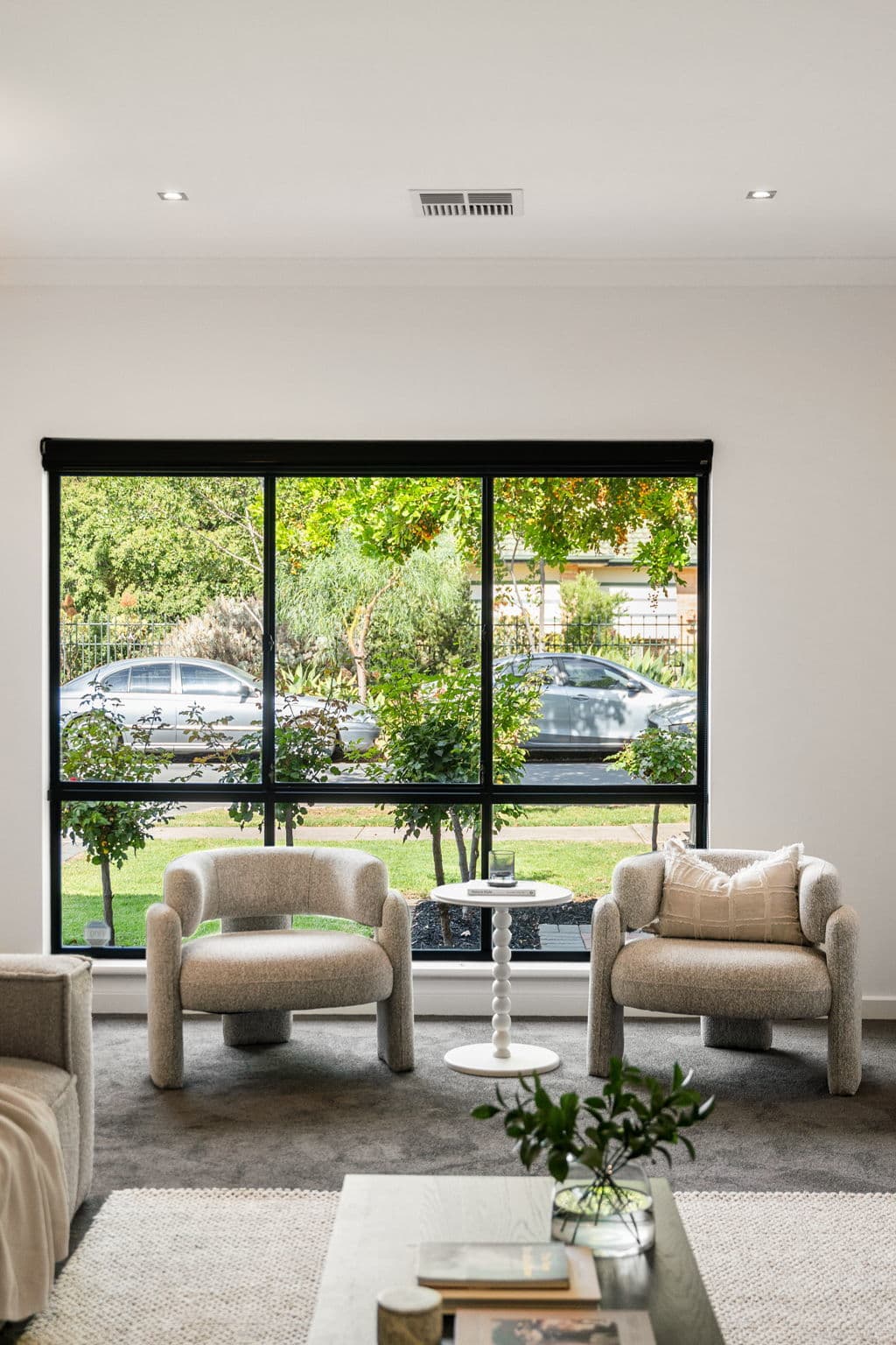 54 Dalkeith Avenue, Dover Gardens - Thumbnail 4
