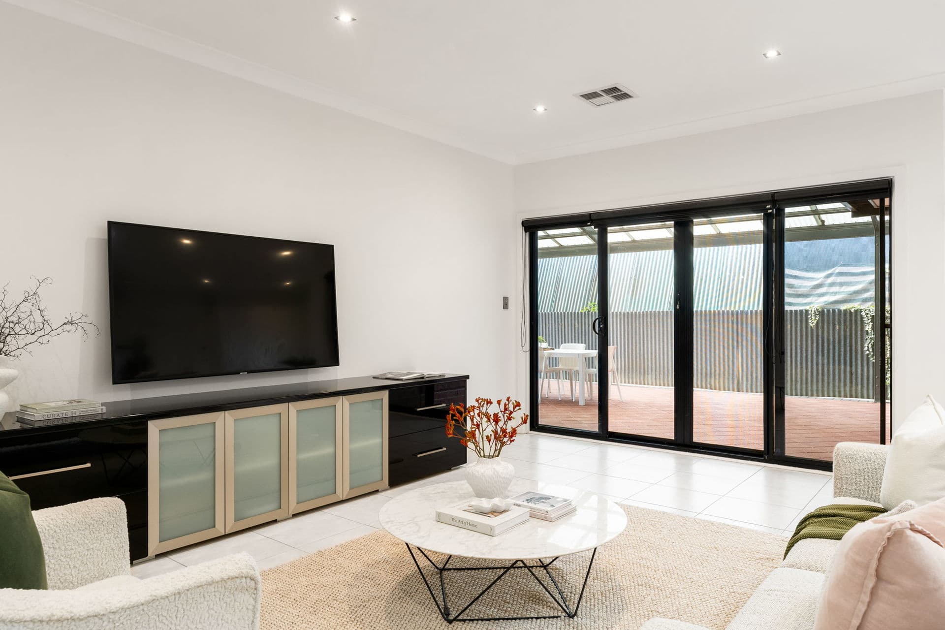 54 Dalkeith Avenue, Dover Gardens - Thumbnail 7