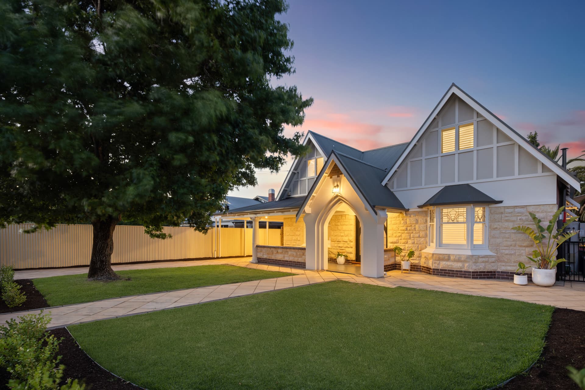 1 Farr Terrace, Glenelg East - Thumbnail 2